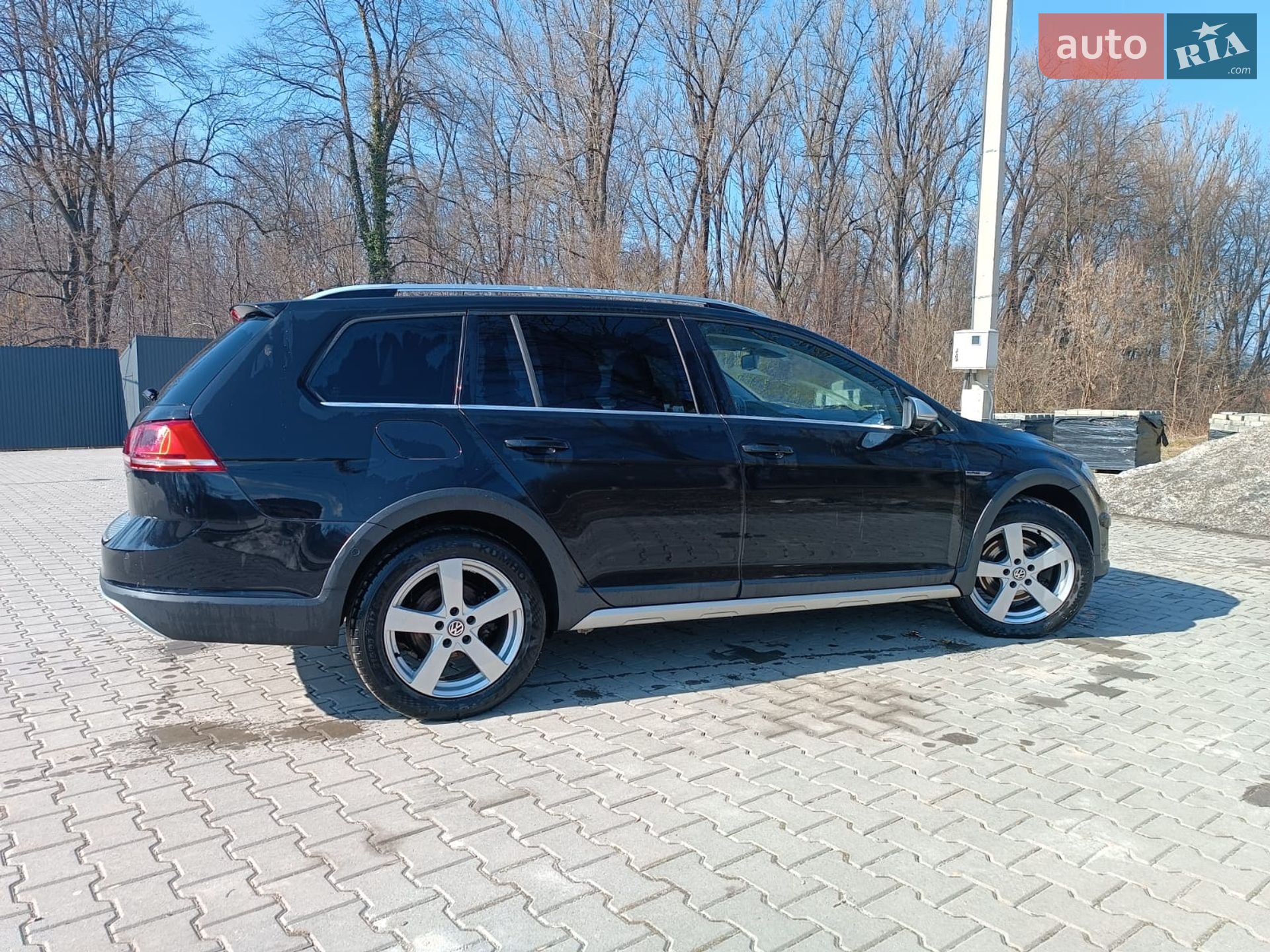 Volkswagen Golf Alltrack 2015 VIN WVWZZZAUZGP550513 фото оголошення 3 з 26