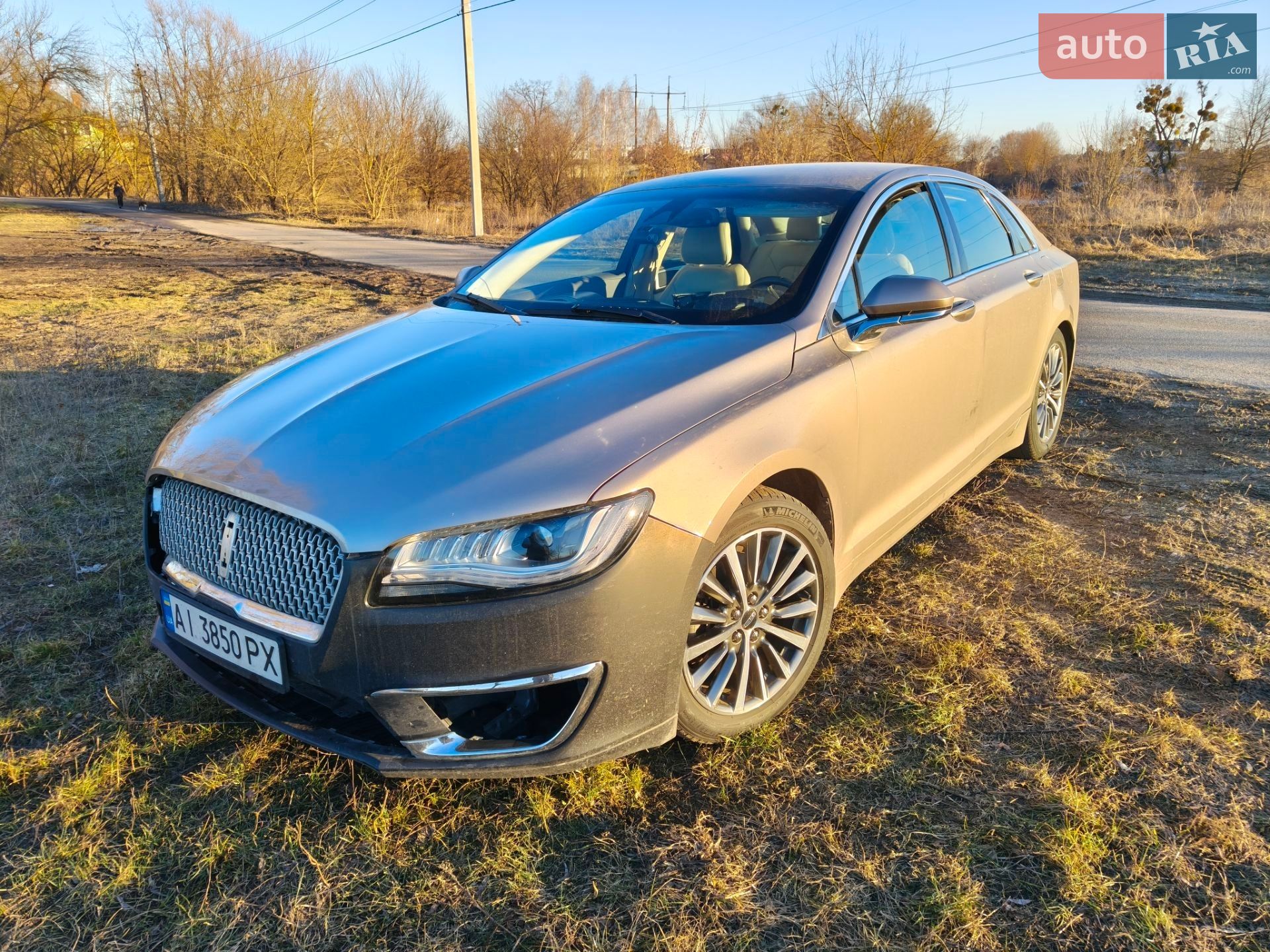 Lincoln MKZ 2019 VIN 3LN6L5A96KR633676 фото оголошення 4 з 38