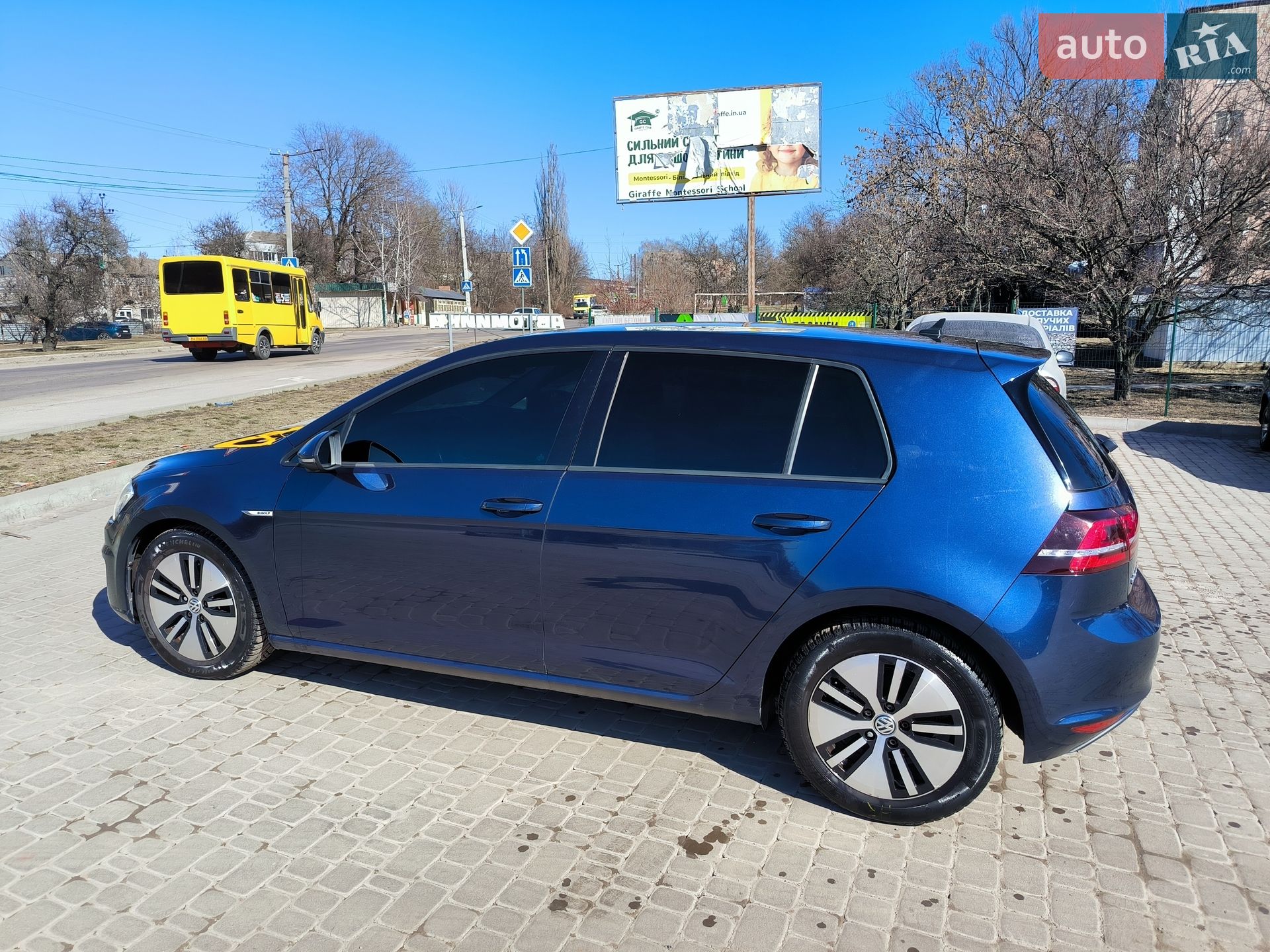 Volkswagen e-Golf 2014 VIN WVWZZZAUZFW905591 фото оголошення 2 з 21
