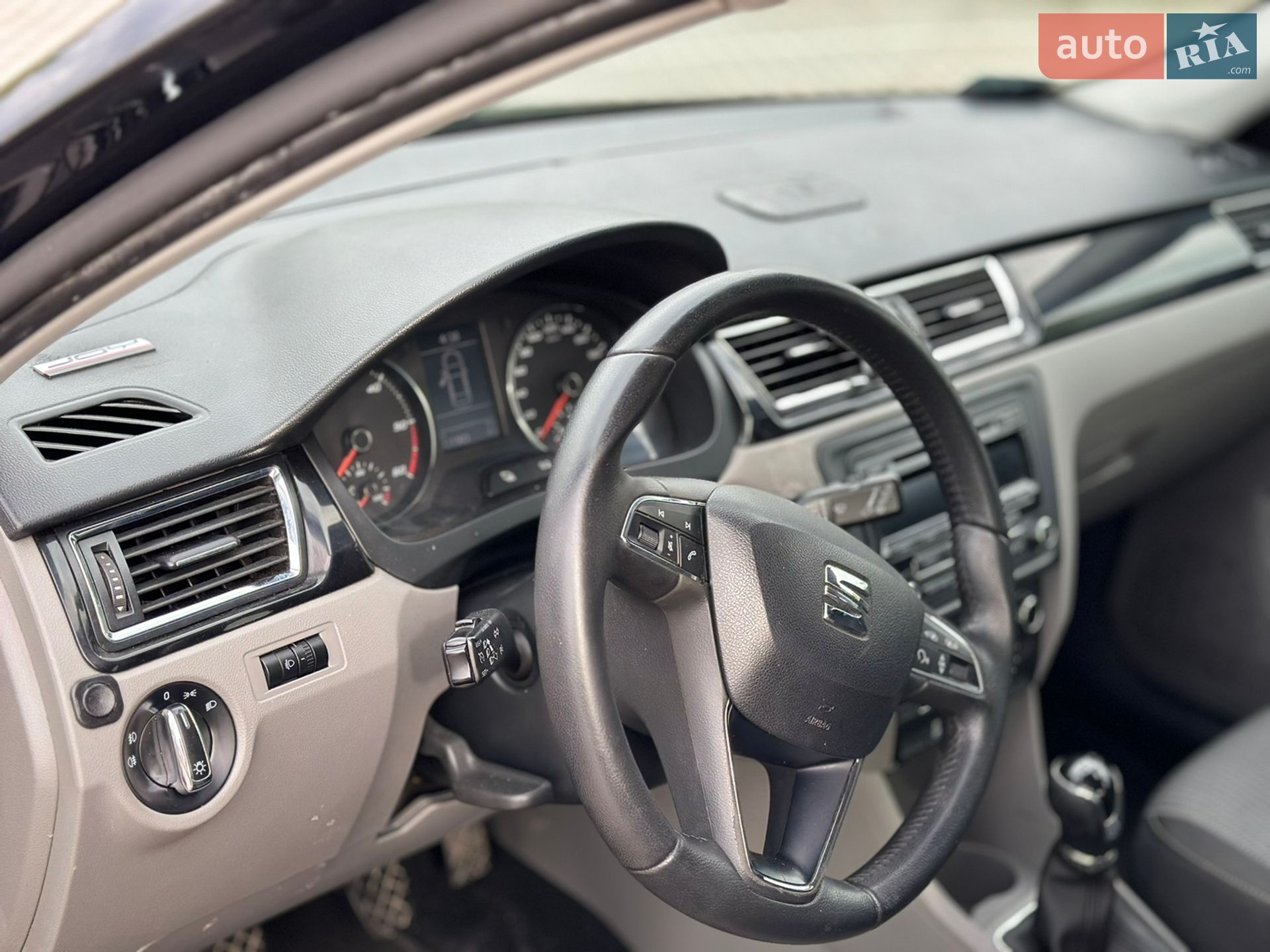 SEAT Toledo 2014 VIN VSSZZZNHZE1011948 фото оголошення 13 з 21