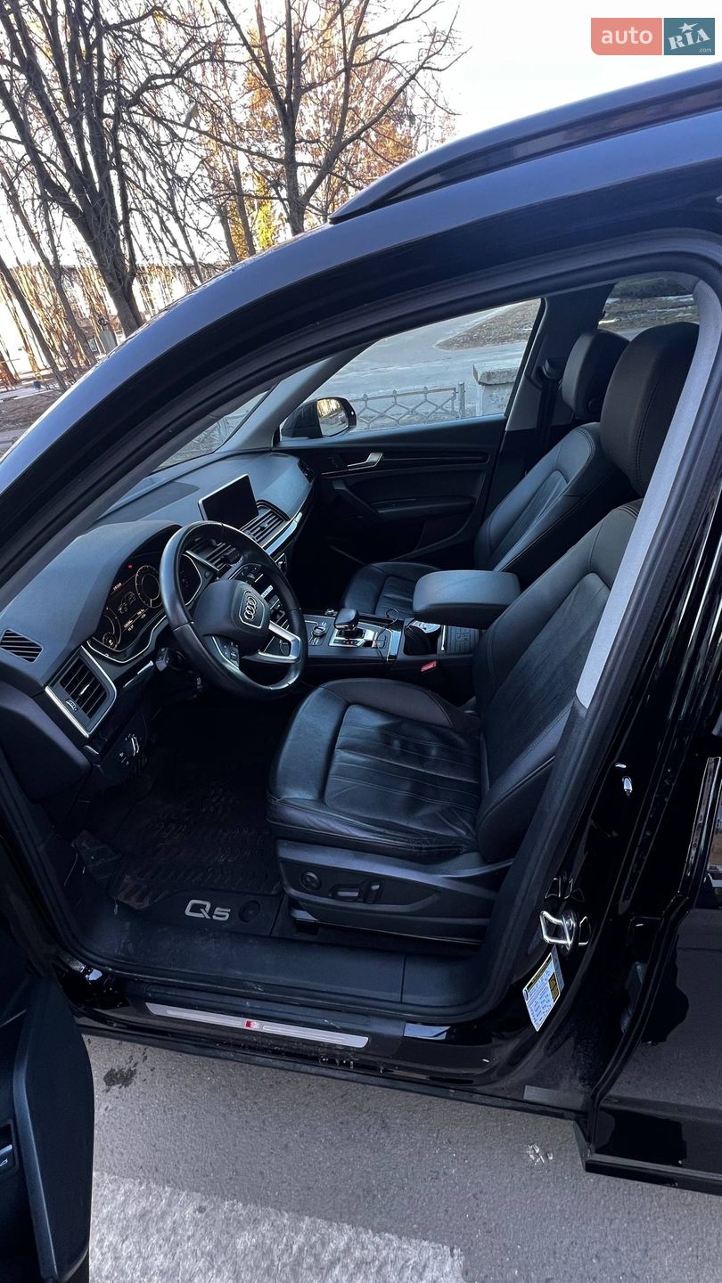 Audi Q5 2019 VIN WA1G2AFY3L2049515 фото оголошення 10 з 11