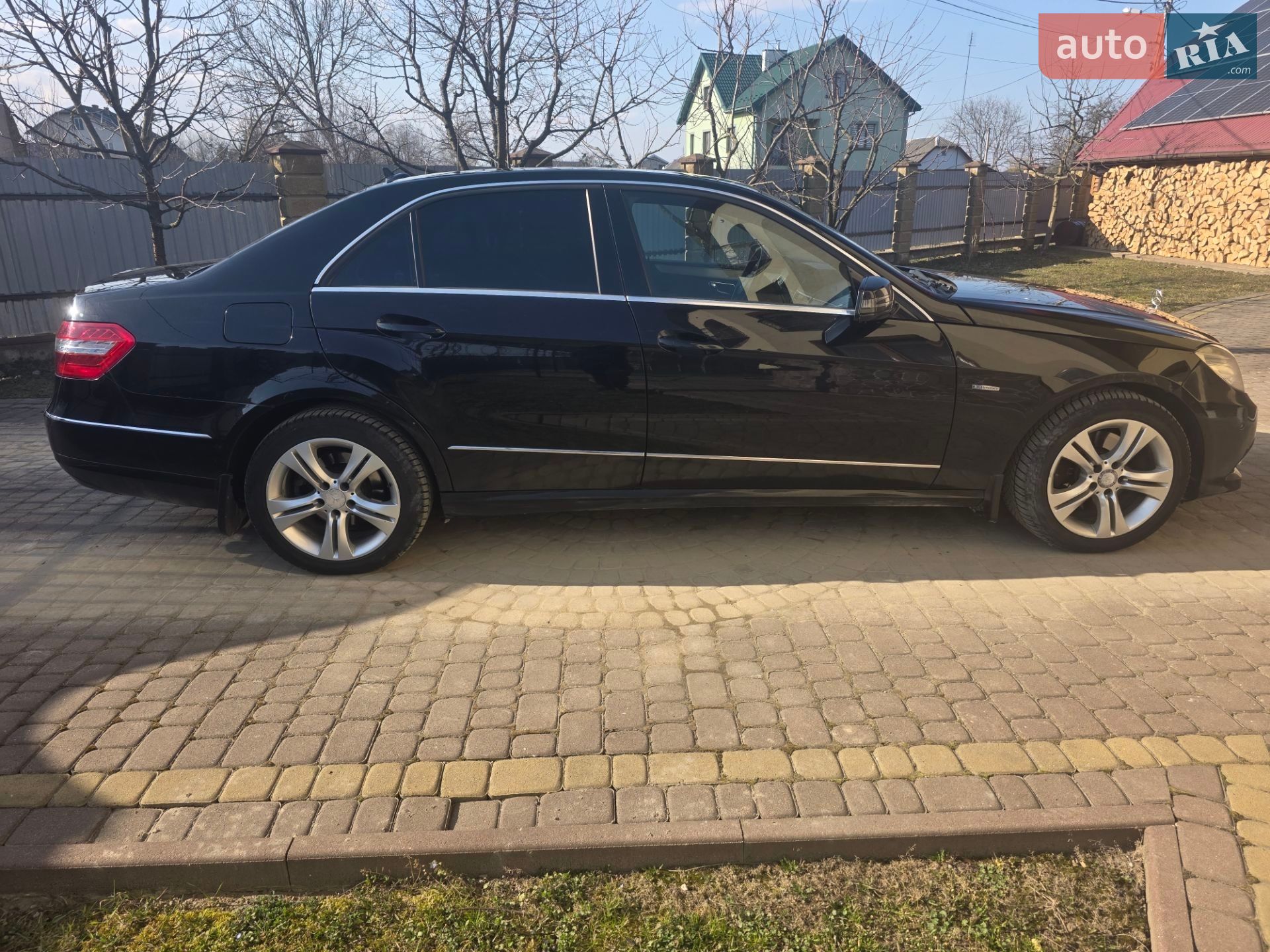 Mercedes-Benz E-Class 2009 VIN Y89H10600GAC87080 фото оголошення 2 з 22