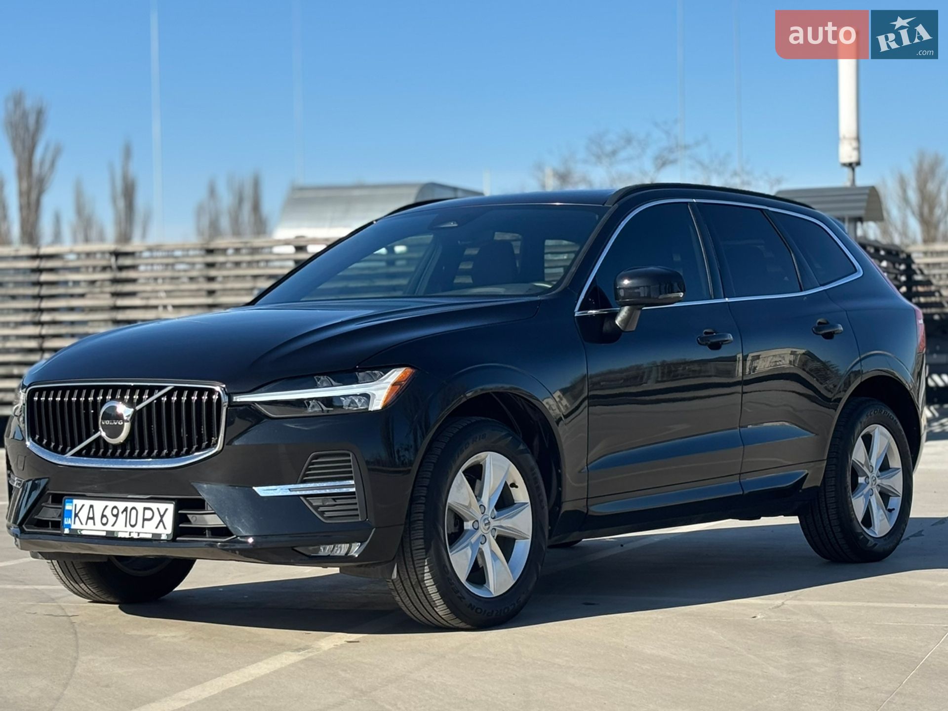 Volvo XC60 2022 VIN YV4L12DK2N1051287 фото оголошення 5 з 15