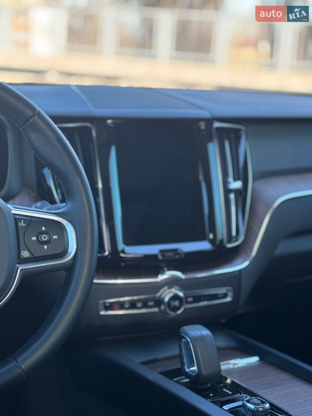 Volvo XC60 2022 VIN YV4L12DK2N1051287 фото оголошення 11 з 15