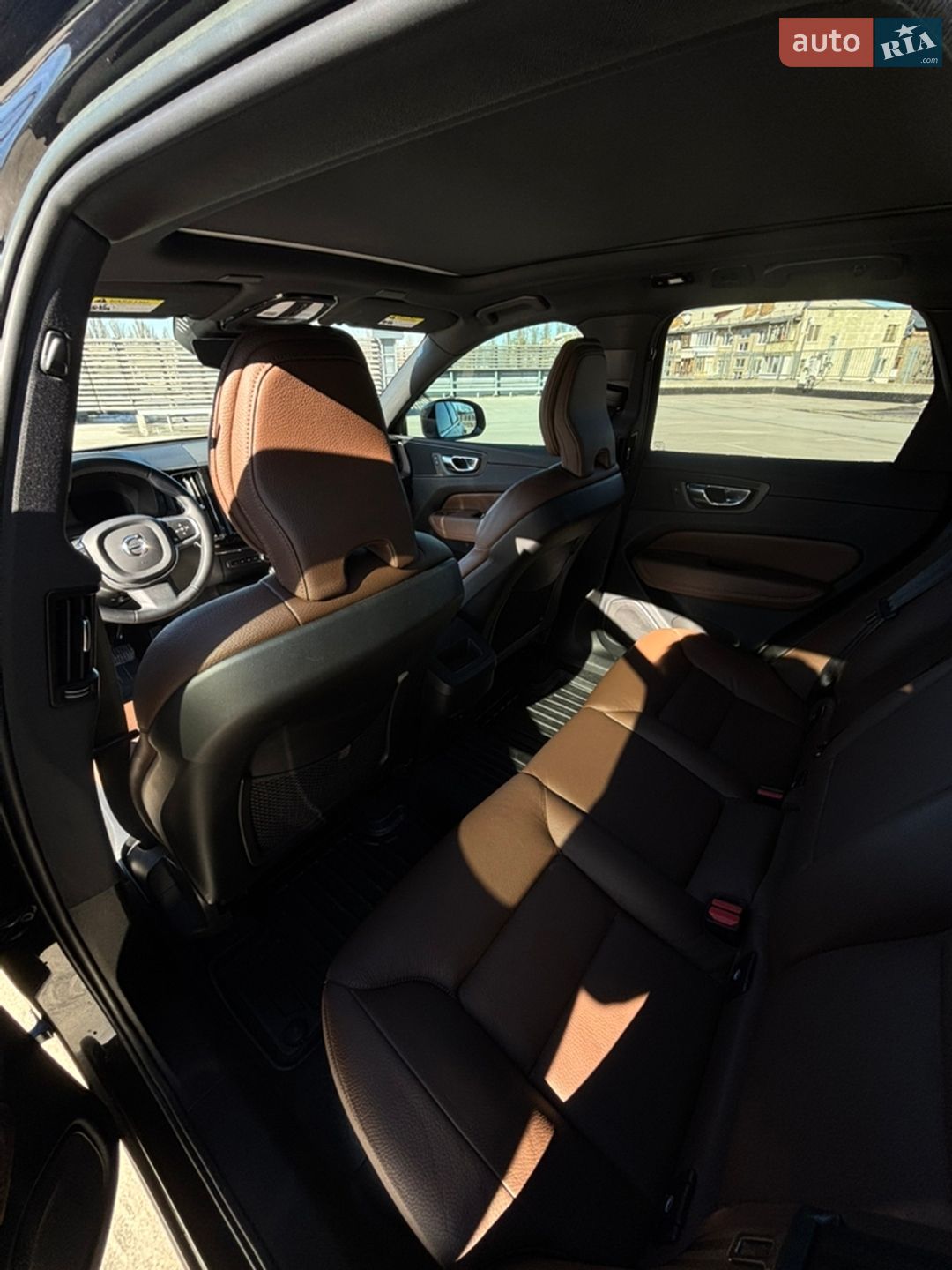 Volvo XC60 2022 VIN YV4L12DK2N1051287 фото оголошення 14 з 15