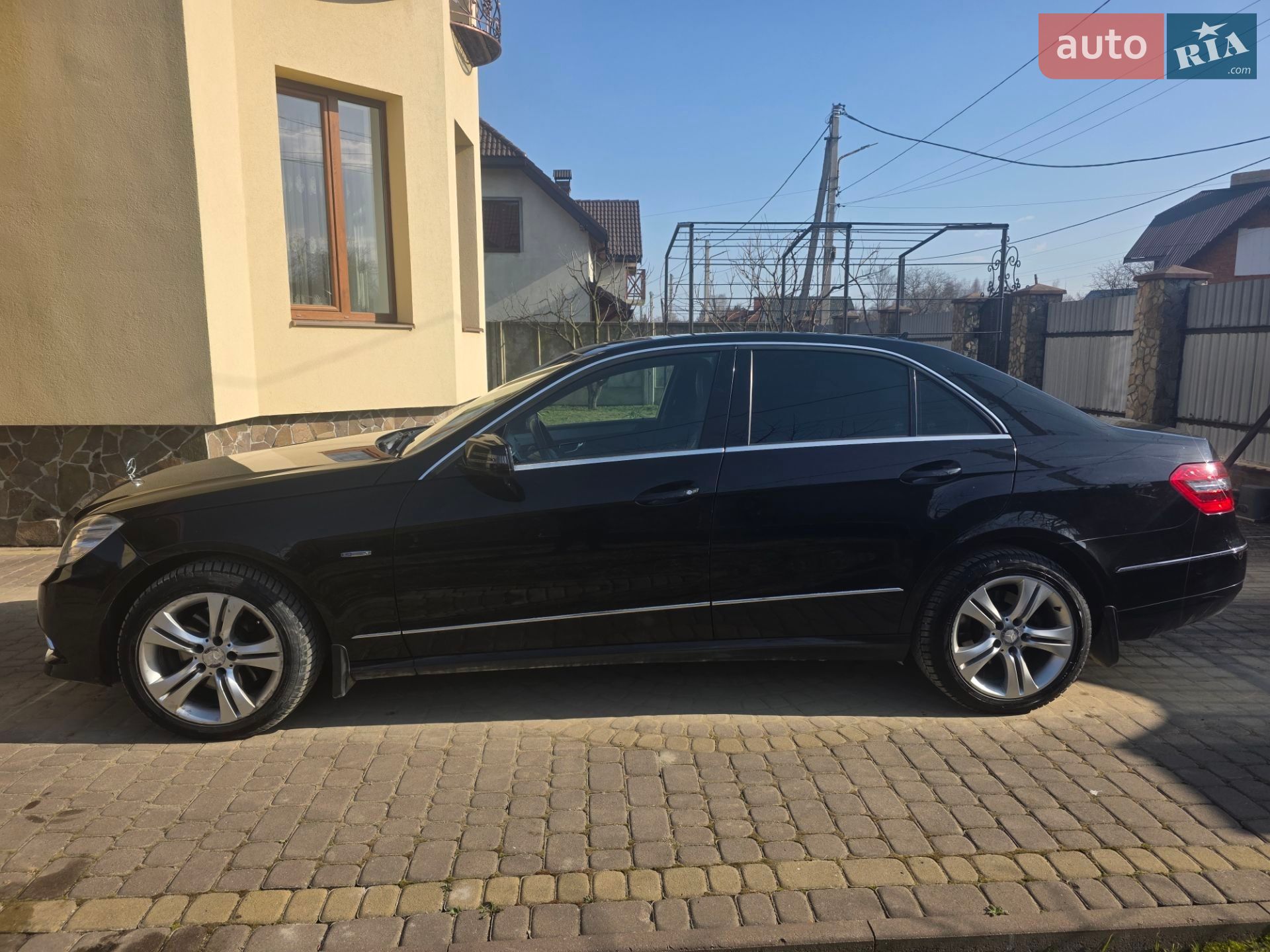 Mercedes-Benz E-Class 2009 VIN Y89H10600GAC87080 фото оголошення 10 з 22