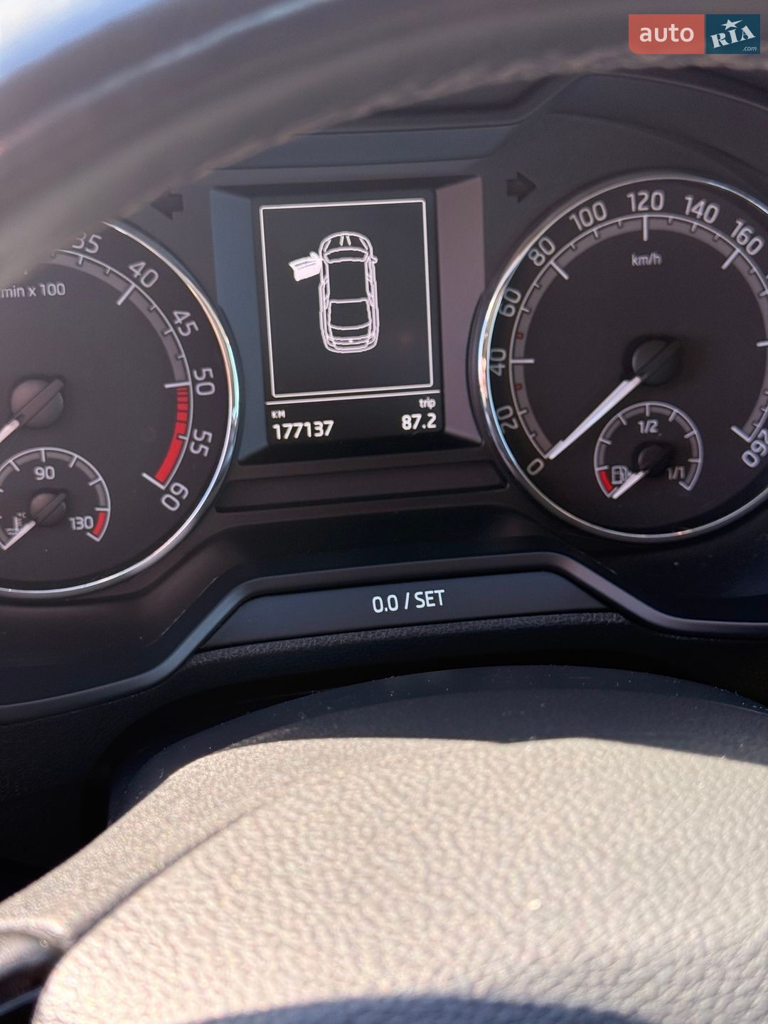 Skoda Octavia 2018 VIN TMBAG7NE4K0060928 фото оголошення 9 з 16