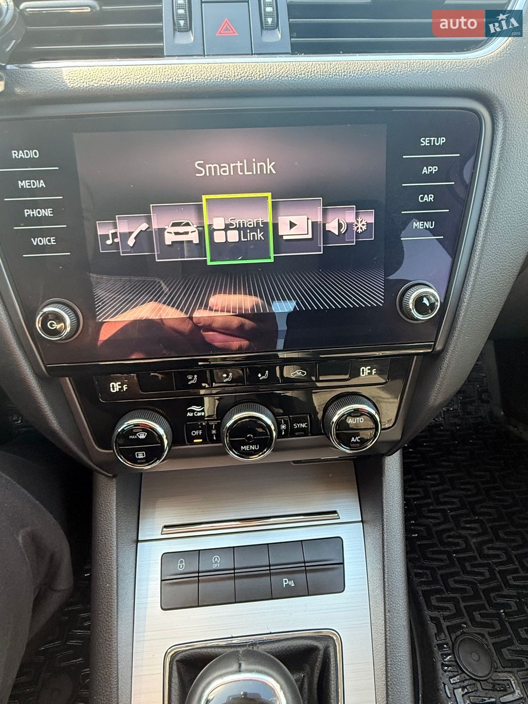 Skoda Octavia 2018 VIN TMBAG7NE4K0060928 фото оголошення 14 з 21