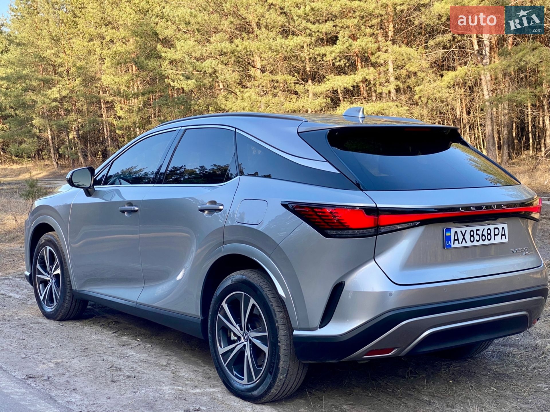 Lexus RX 2023 VIN 2T2BBMCA9PC017373 фото оголошення 4 з 56