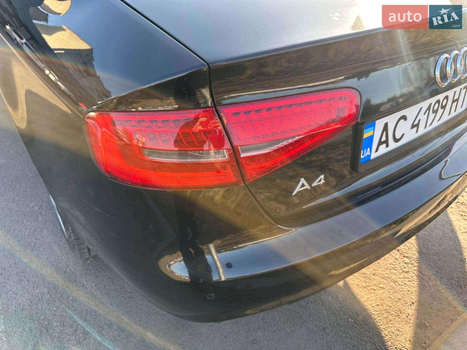 Audi A4 2012 VIN WAUHFAFL6DN009915 фото оголошення 8 з 22