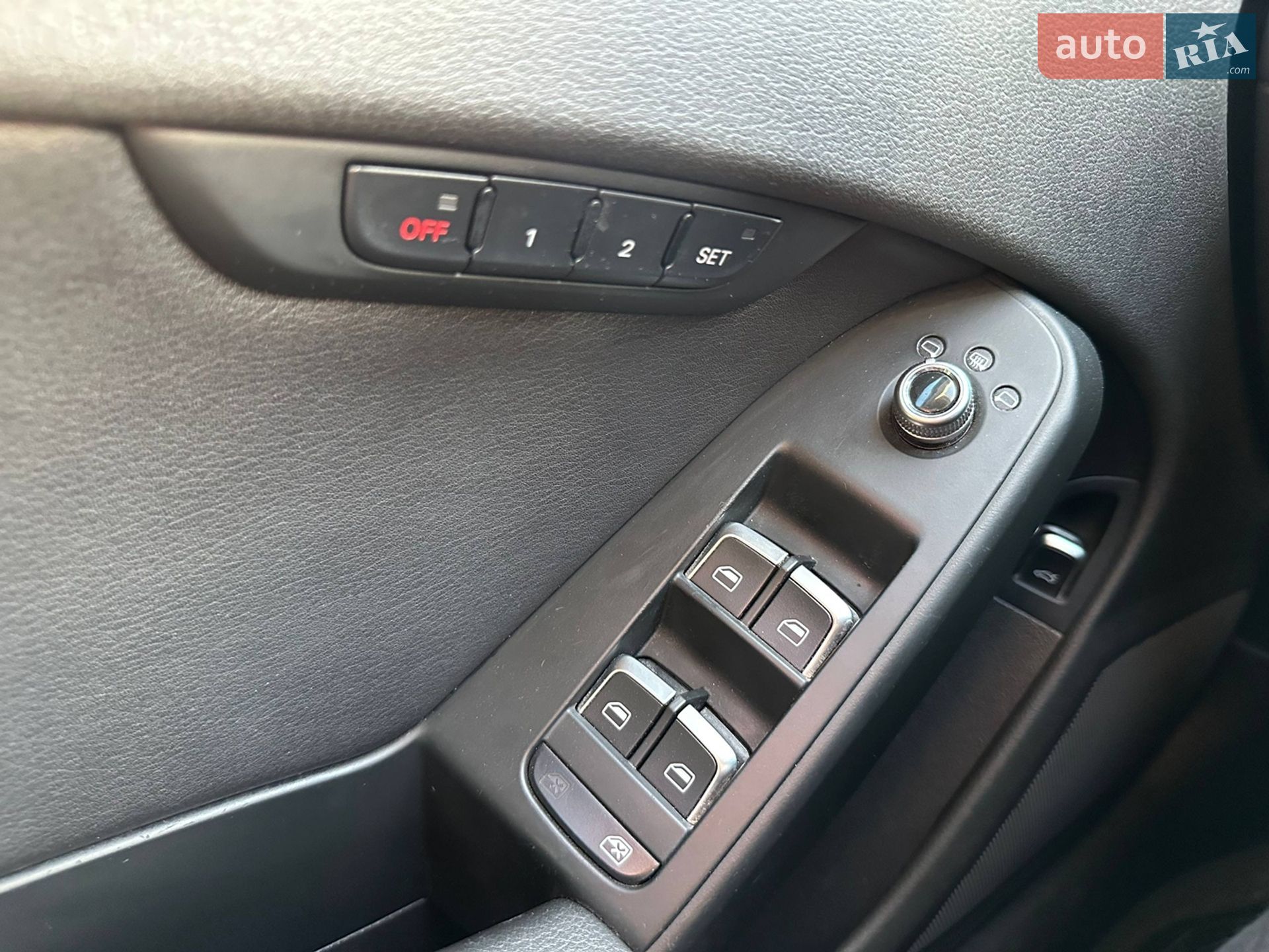 Audi A4 2012 VIN WAUHFAFL6DN009915 фото оголошення 9 з 22