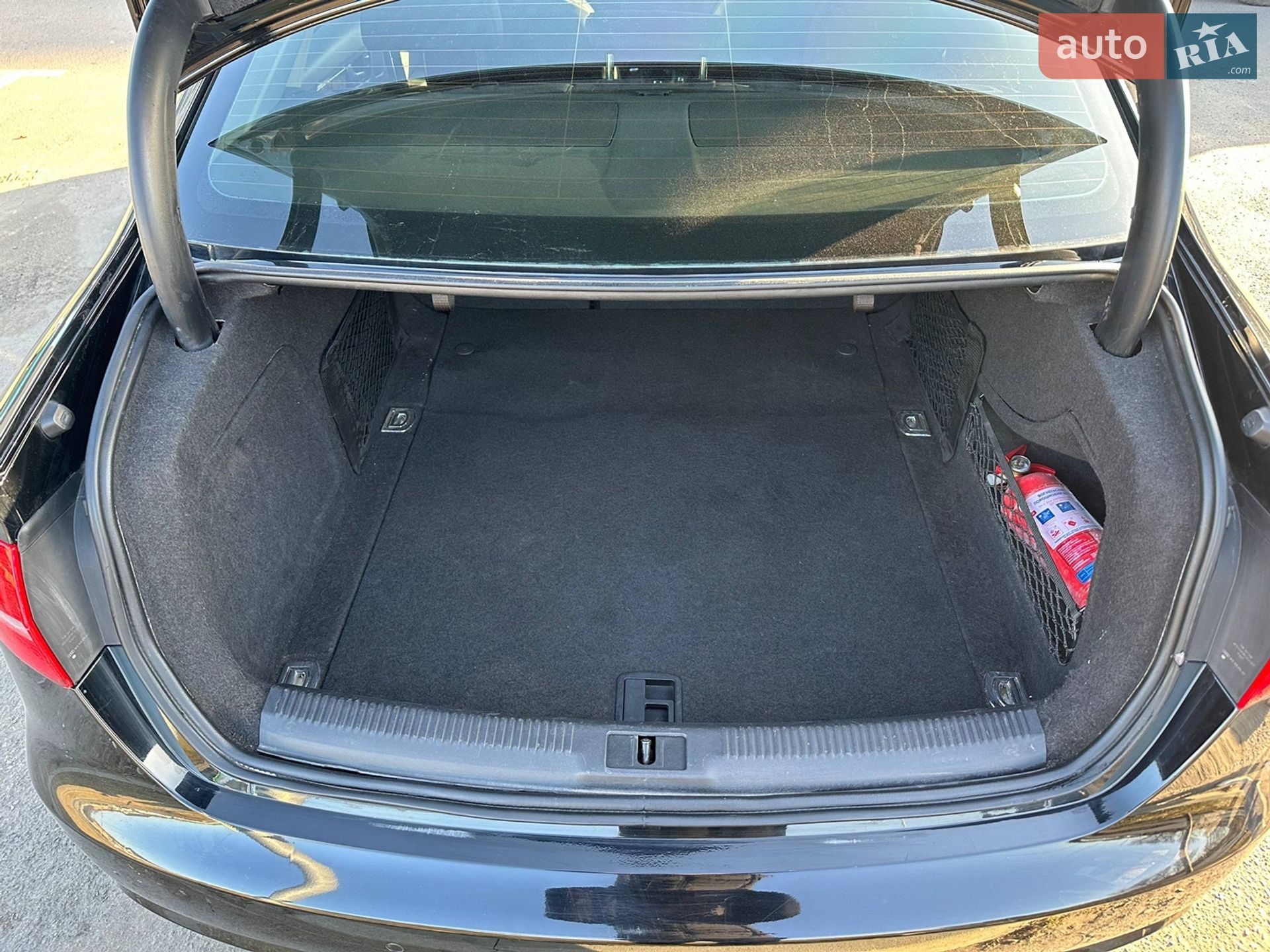 Audi A4 2012 VIN WAUHFAFL6DN009915 фото оголошення 19 з 22