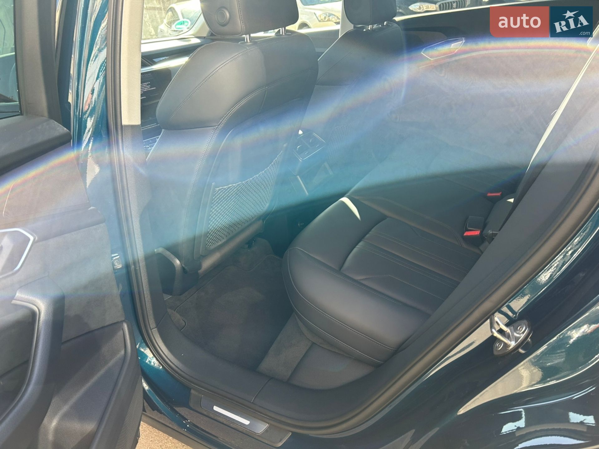 Audi e-tron 2022 VIN WAUZZZGE4PB012828 фото оголошення 25 з 32