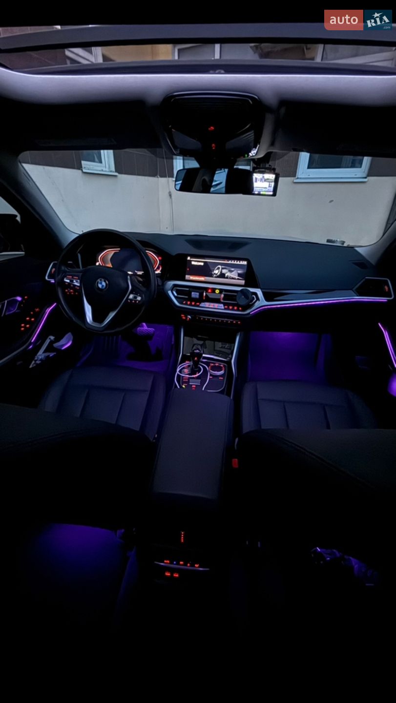 BMW 3 Series 2019 VIN WBA5V5103KAJ58832 фото оголошення 9 з 13