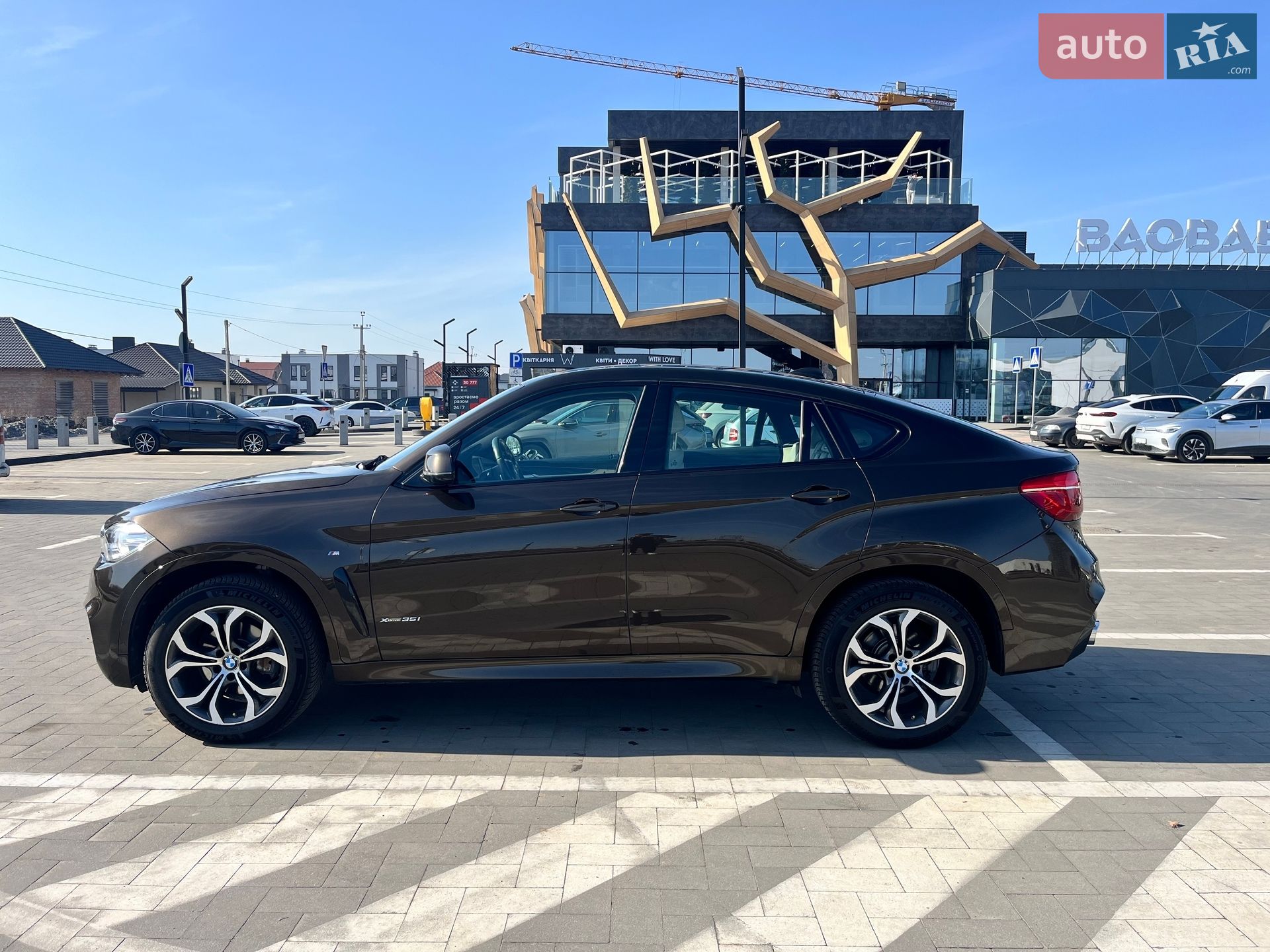 BMW X6 2016 VIN WBAKU210100R61999 фото оголошення 4 з 37