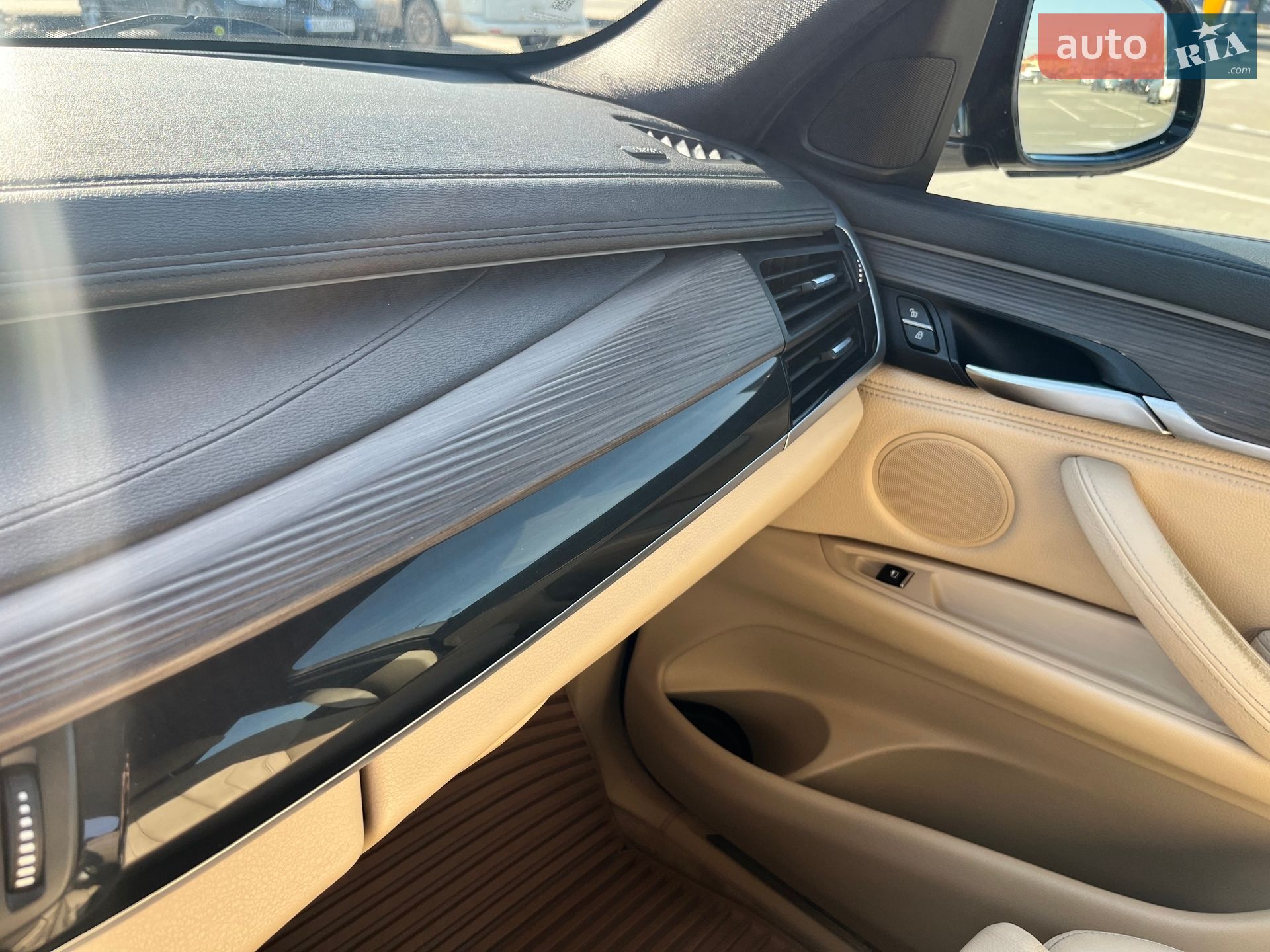 BMW X6 2016 VIN WBAKU210100R61999 фото оголошення 20 з 37