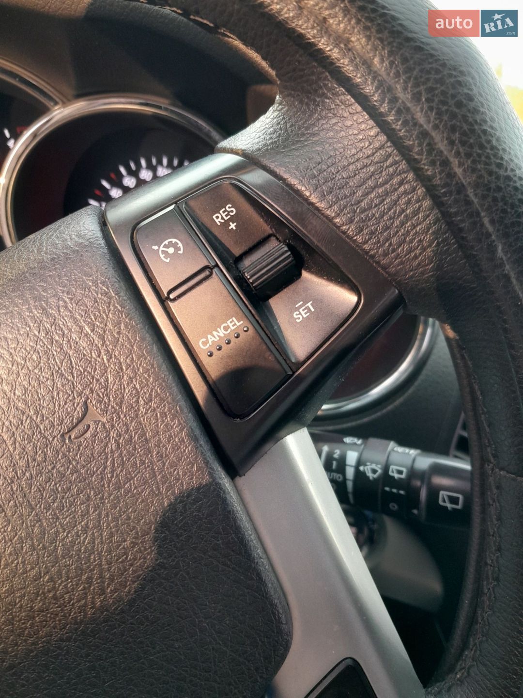 Kia Sorento 2011 VIN KNAKU814DC5246533 фото оголошення 36 з 46