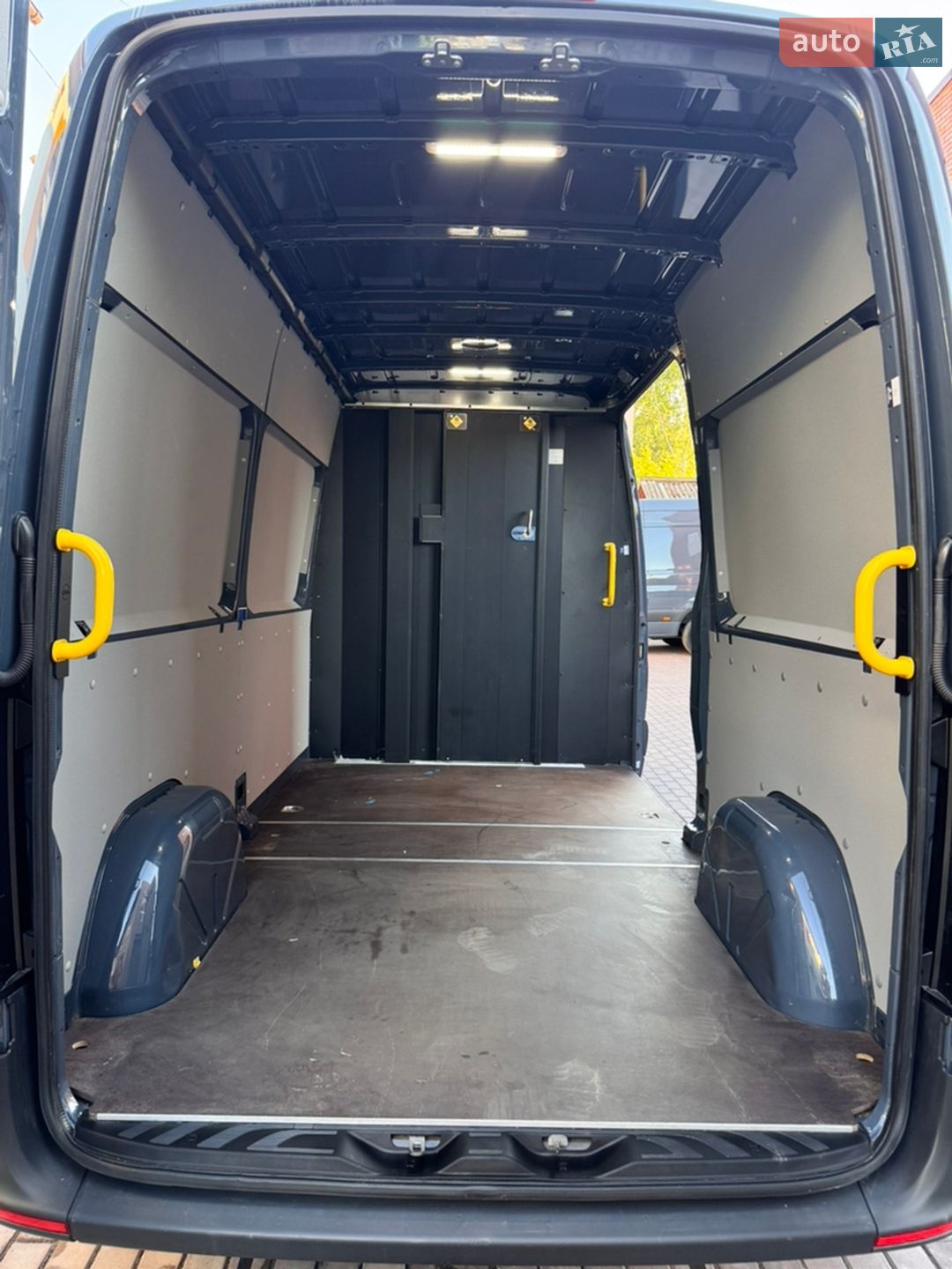 Mercedes-Benz Sprinter 2021 VIN W1V9106331P392693 фото оголошення 16 з 23