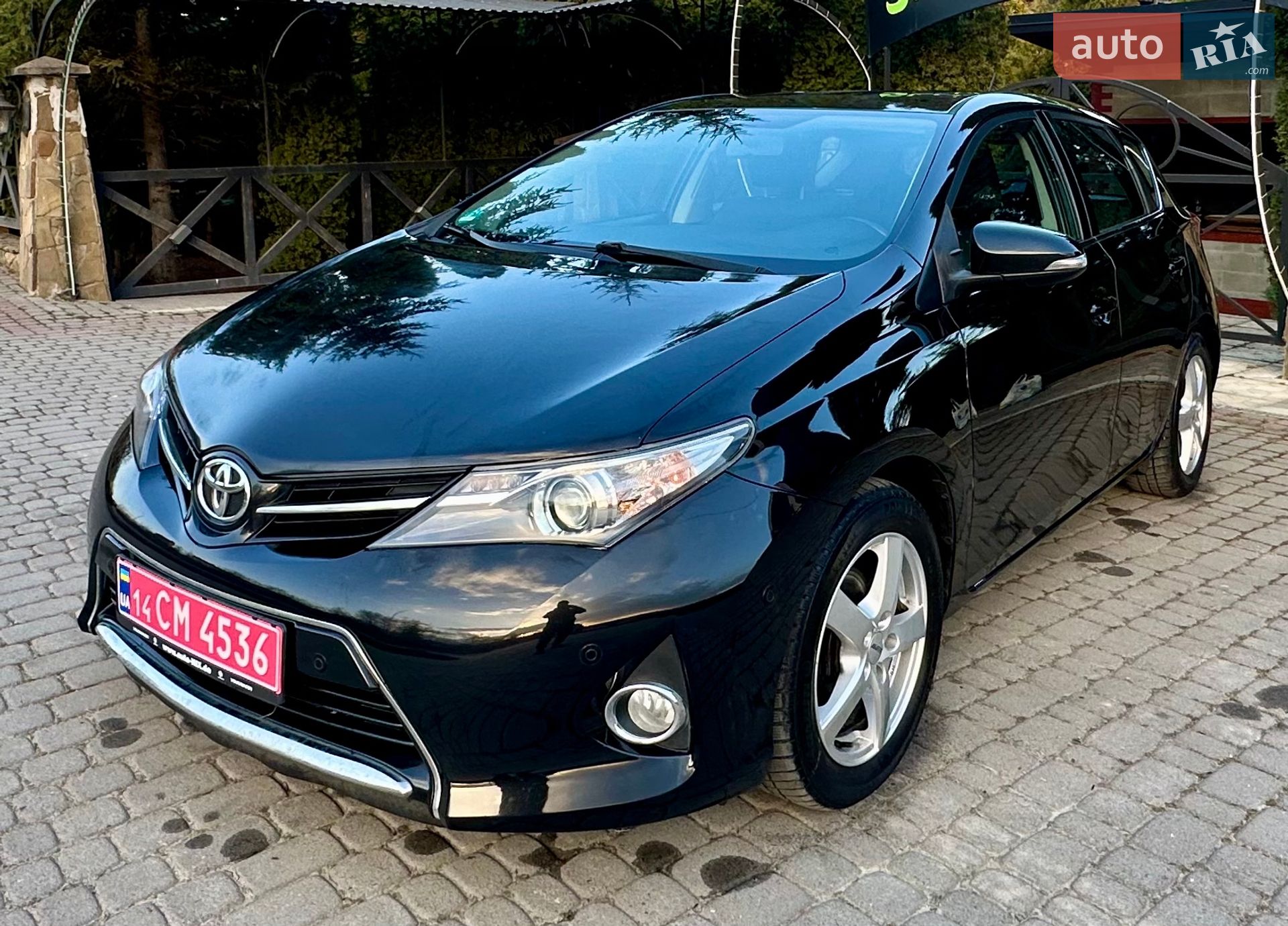 Toyota Auris 2014 VIN SB1KN3JE10E008931 фото оголошення 5 з 35