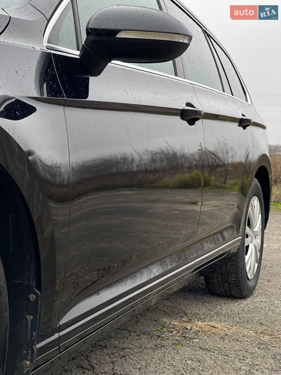 Volkswagen Passat 2019 VIN WVWZZZ3CZKE040526 фото оголошення 9 з 137