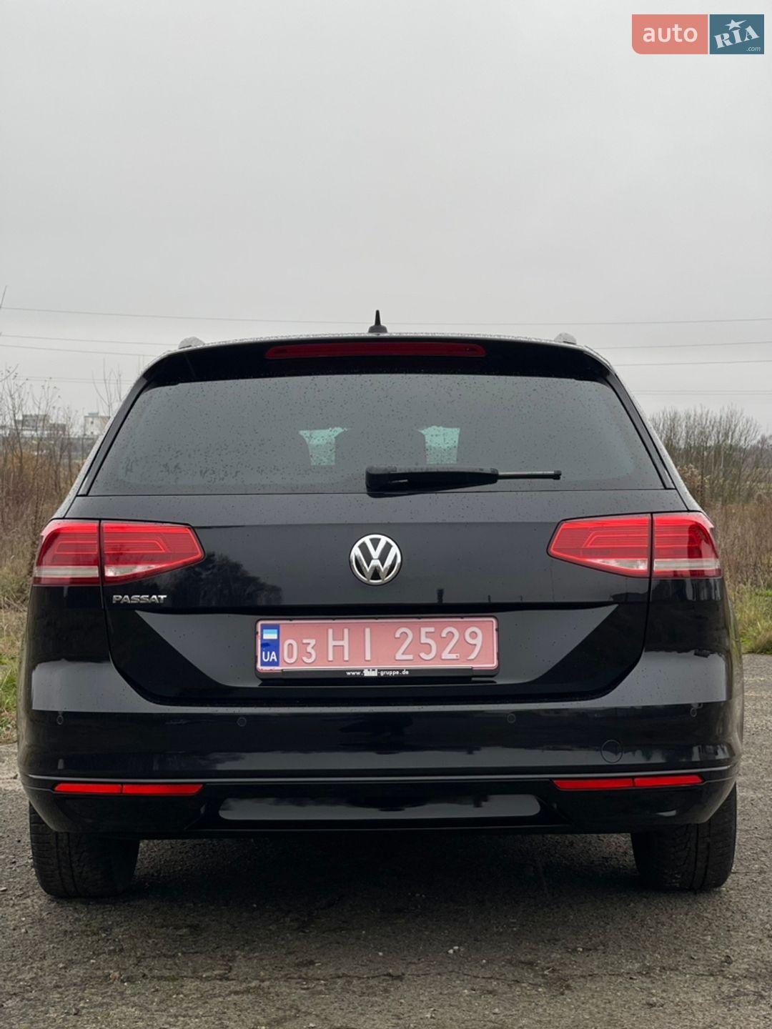 Volkswagen Passat 2019 VIN WVWZZZ3CZKE040526 фото оголошення 12 з 137