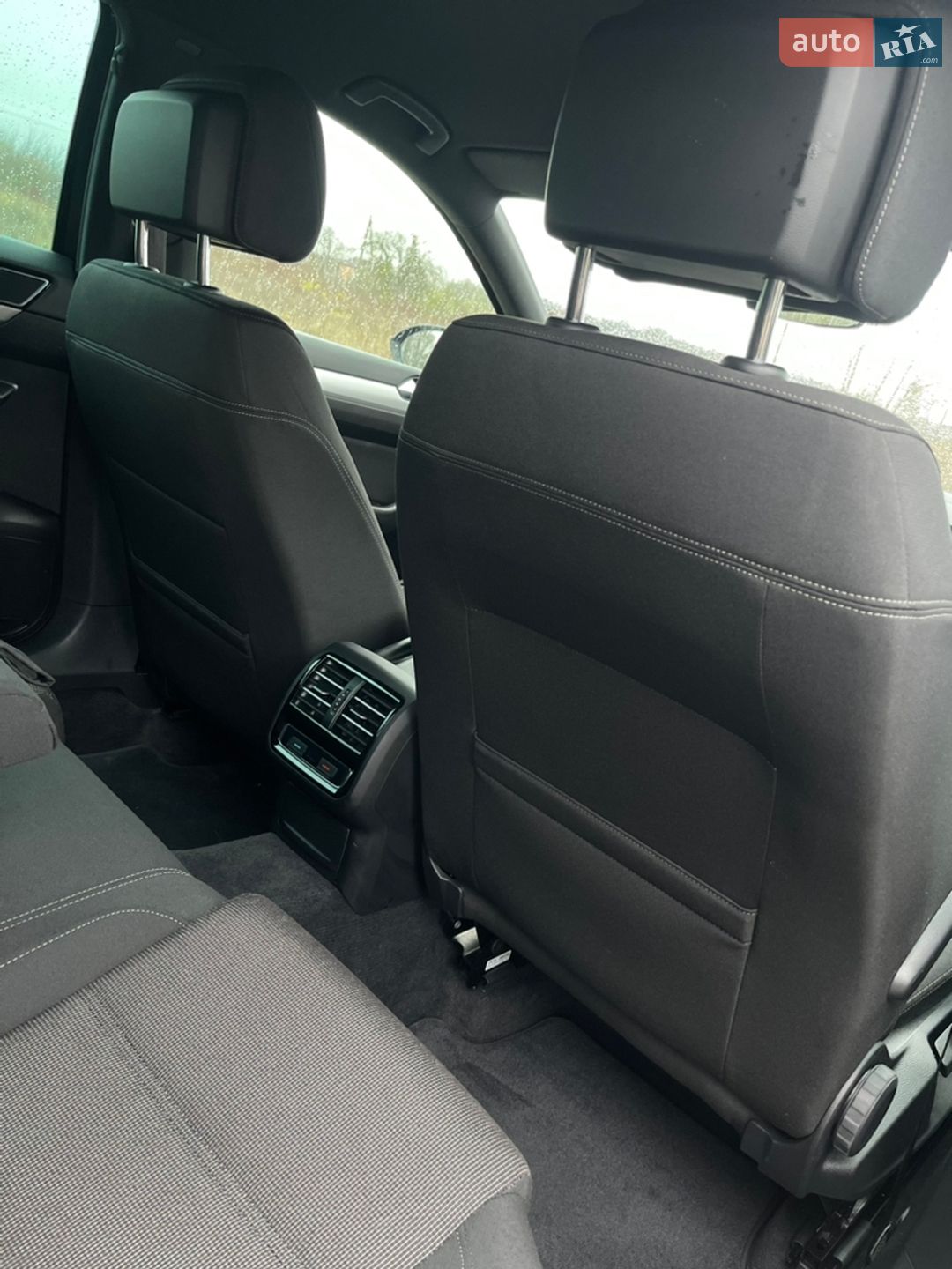 Volkswagen Passat 2019 VIN WVWZZZ3CZKE040526 фото оголошення 35 з 137