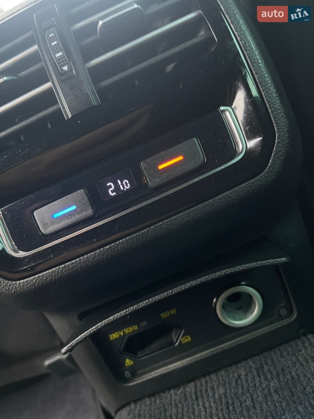 Volkswagen Passat 2019 VIN WVWZZZ3CZKE040526 фото оголошення 66 з 137