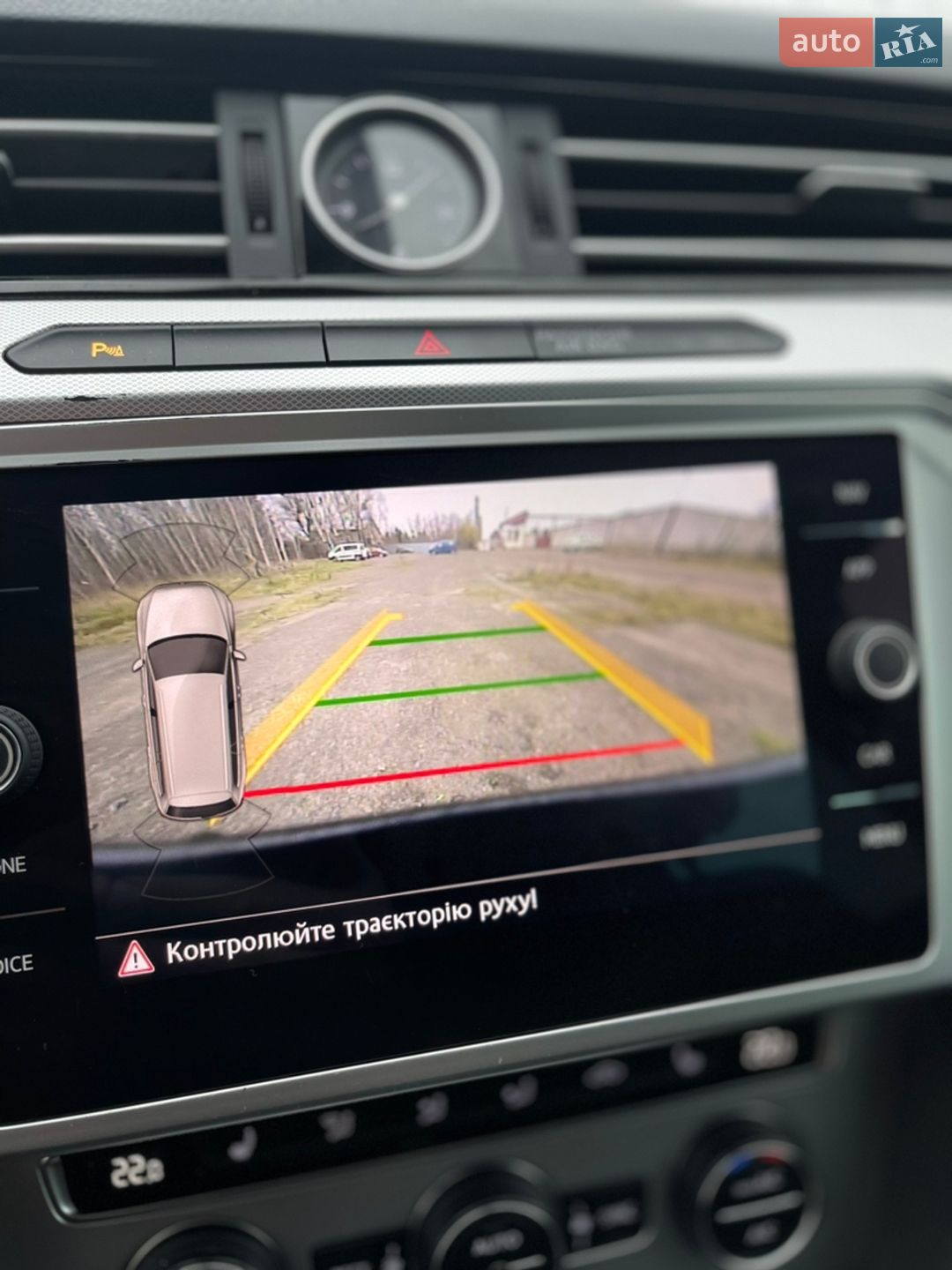Volkswagen Passat 2019 VIN WVWZZZ3CZKE040526 фото оголошення 69 з 137