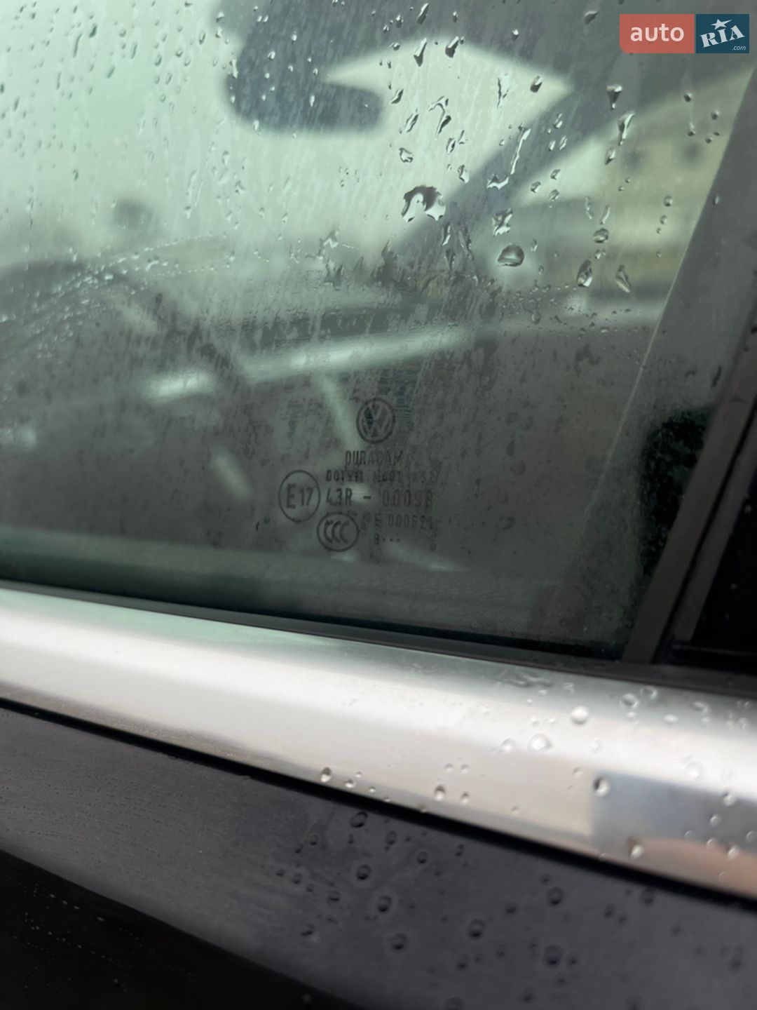 Volkswagen Passat 2019 VIN WVWZZZ3CZKE040526 фото оголошення 106 з 137