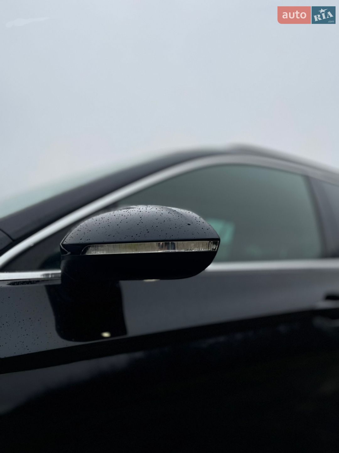 Volkswagen Passat 2019 VIN WVWZZZ3CZKE040526 фото оголошення 108 з 137