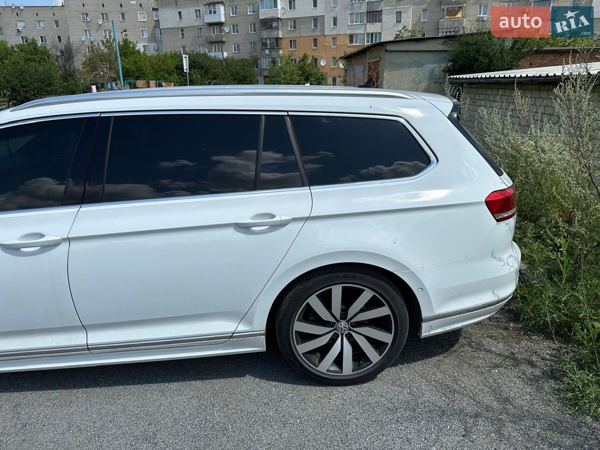 Volkswagen Passat 2017 VIN WVWZZZ3CZHE201002 фото оголошення 5 з 19