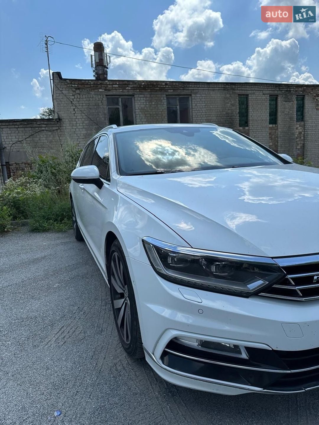 Volkswagen Passat 2017 VIN WVWZZZ3CZHE201002 фото оголошення 7 з 19