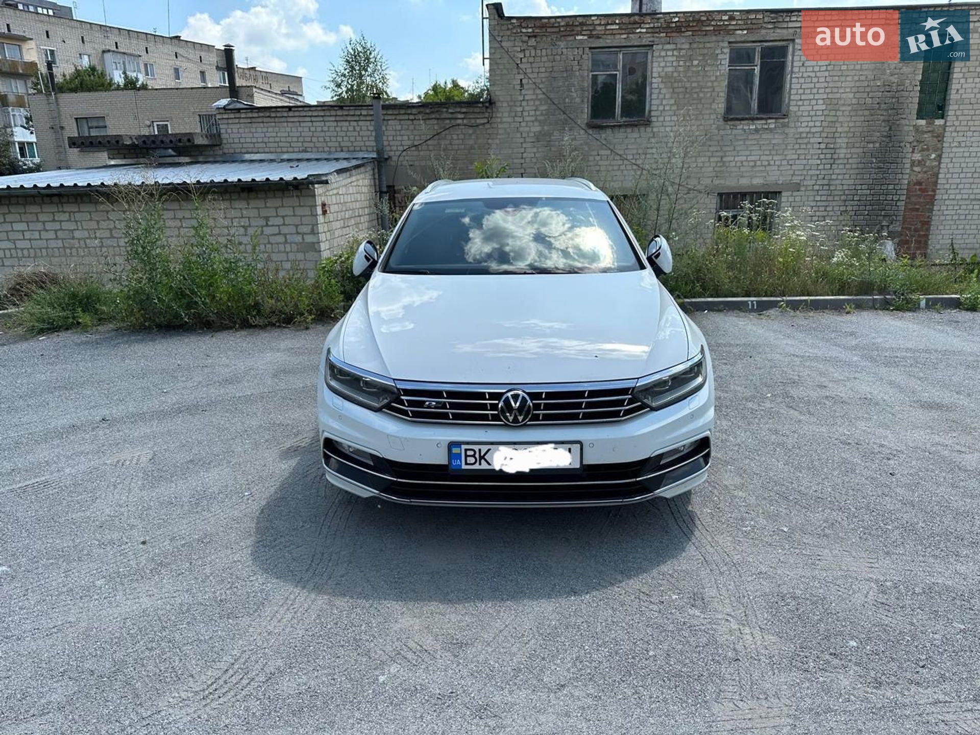 Volkswagen Passat 2017 VIN WVWZZZ3CZHE201002 фото оголошення 9 з 19