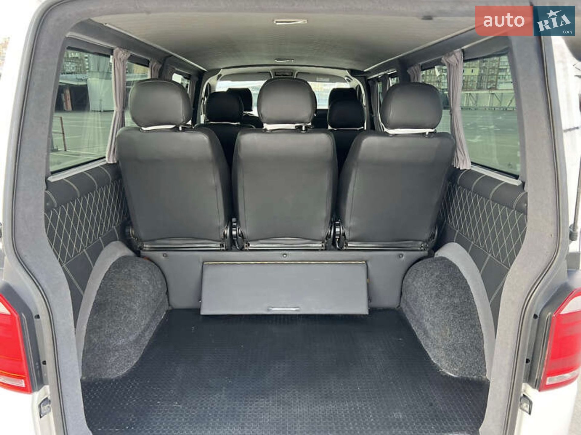 Volkswagen Transporter 2015 VIN WV1ZZZ7HZGH048618 фото оголошення 21 з 23