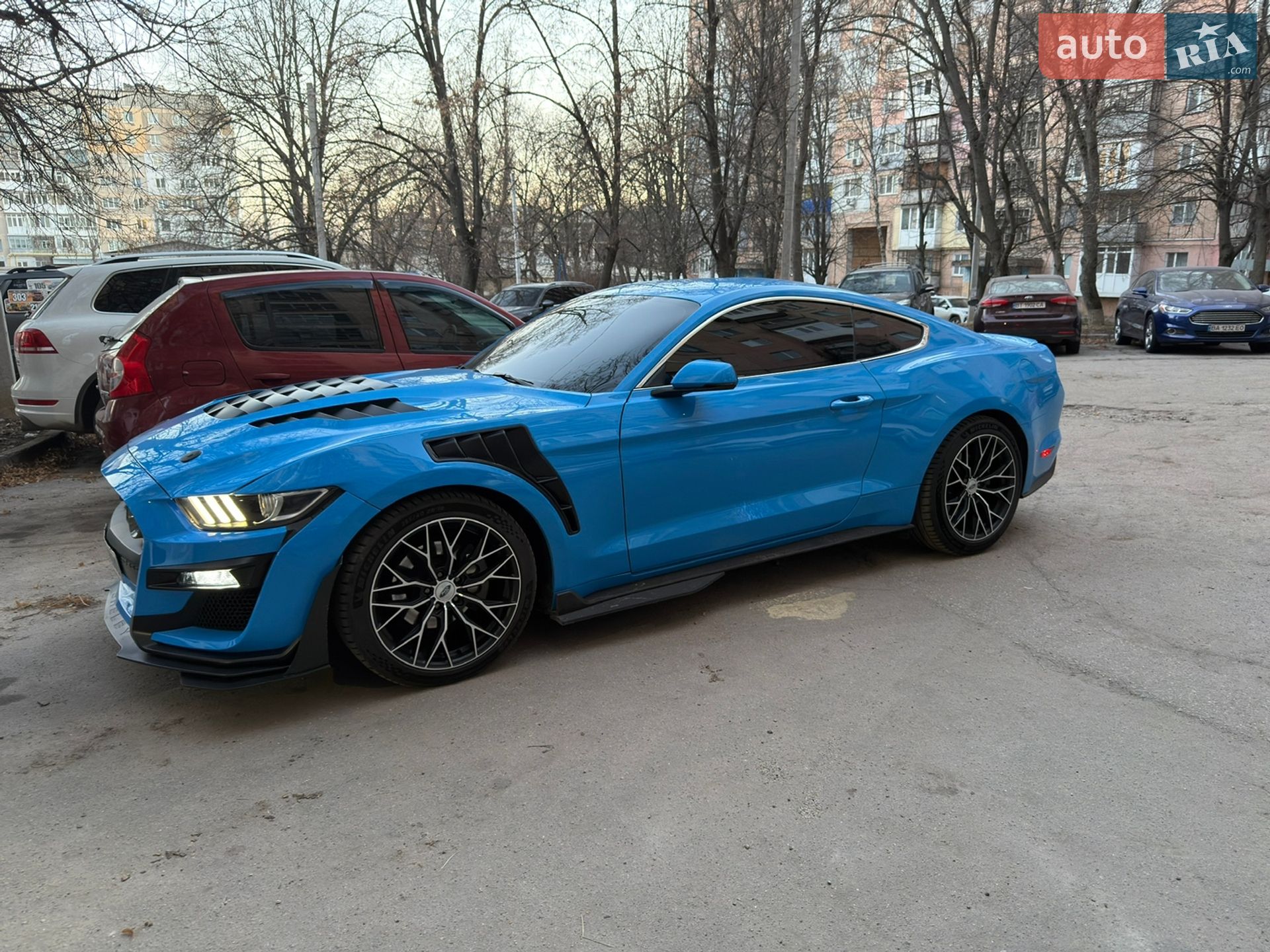 Ford Mustang 2017 VIN 1FA6P8THXH5301885 фото оголошення 2 з 15