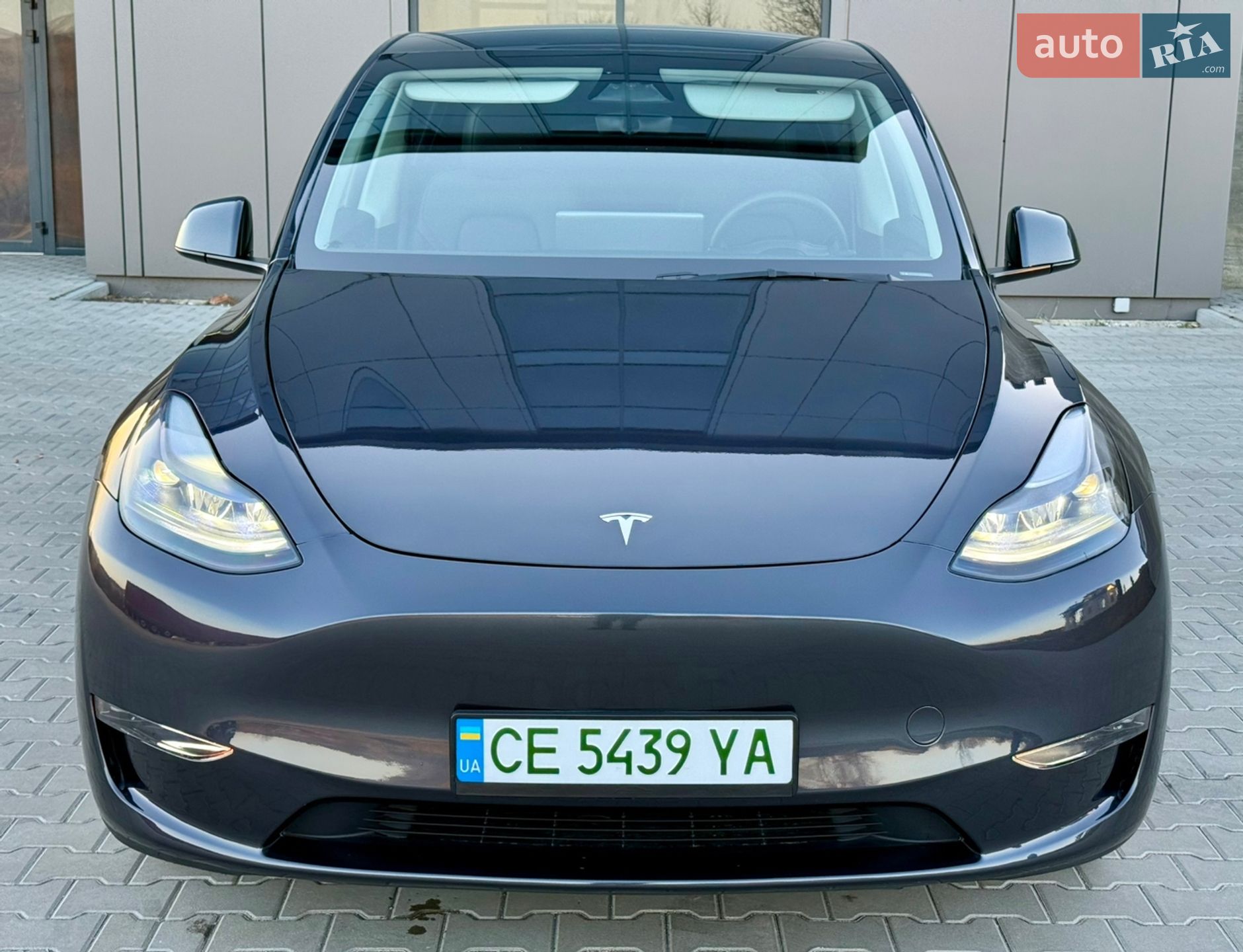 Tesla Model Y 2024 VIN 7SAYGDEE1RA283873 фото оголошення 7 з 49