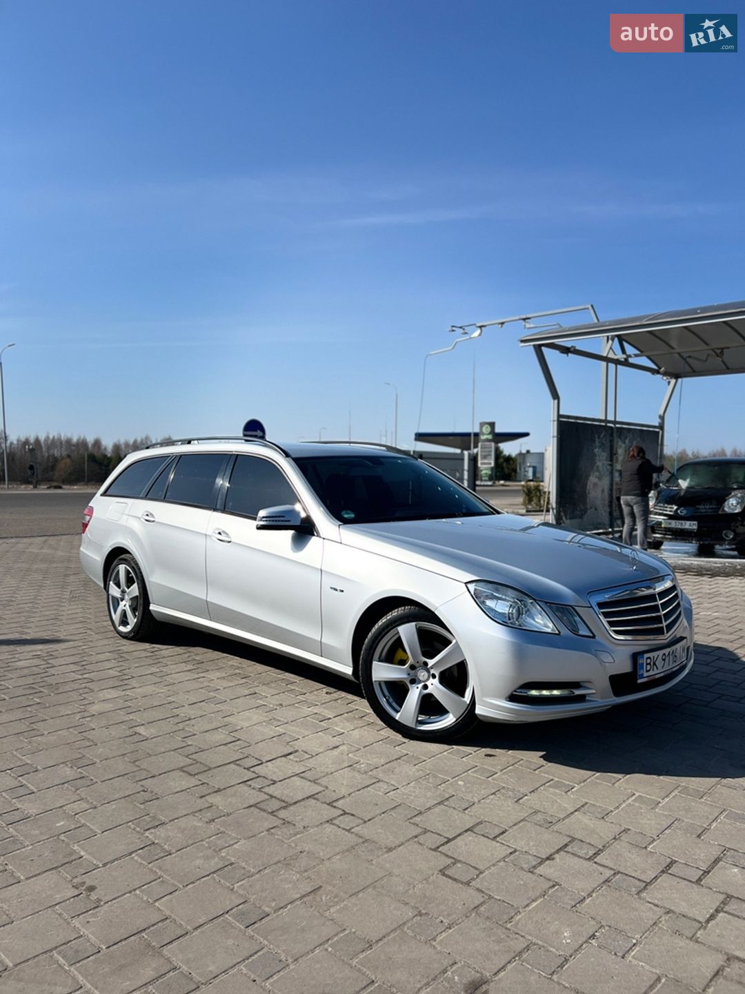 Mercedes-Benz E-Class 2011 VIN WDD2122021A520834 фото оголошення 3 з 14