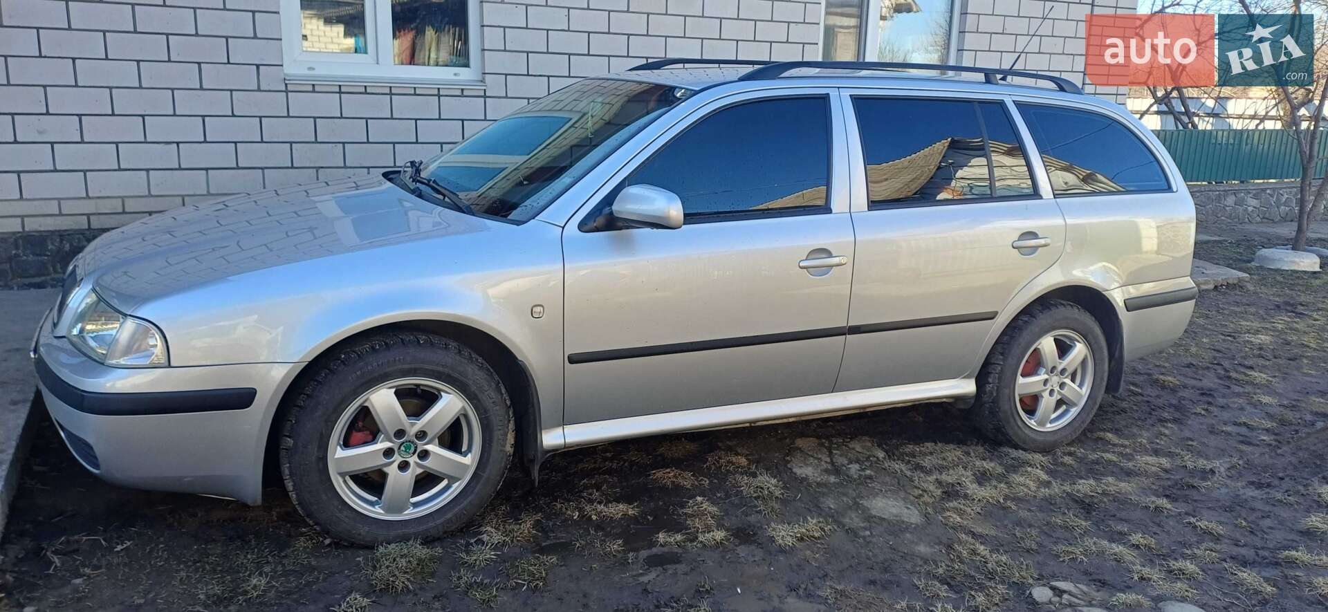 Skoda Octavia 2004 VIN TMBHX21U948749723 фото оголошення 2 з 24