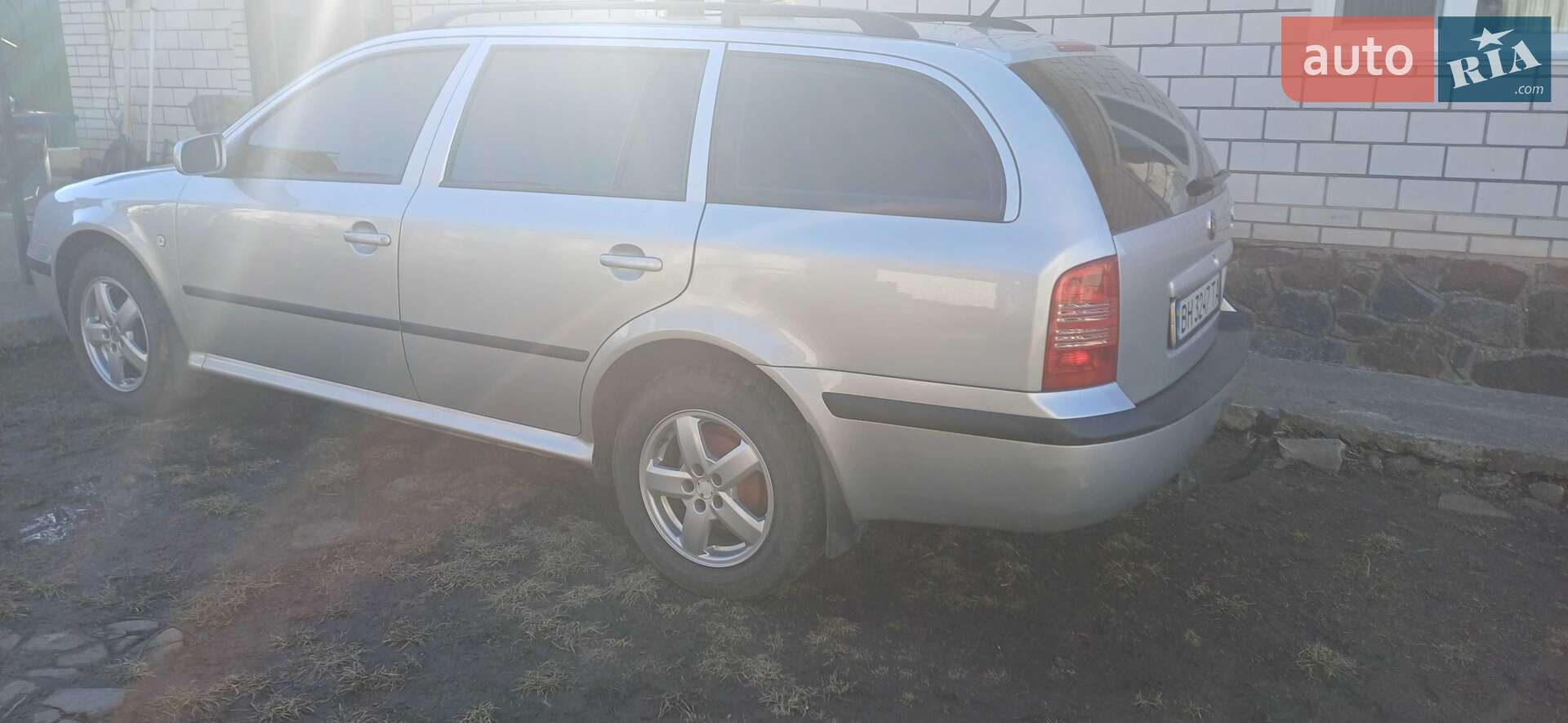 Skoda Octavia 2004 VIN TMBHX21U948749723 фото оголошення 3 з 24