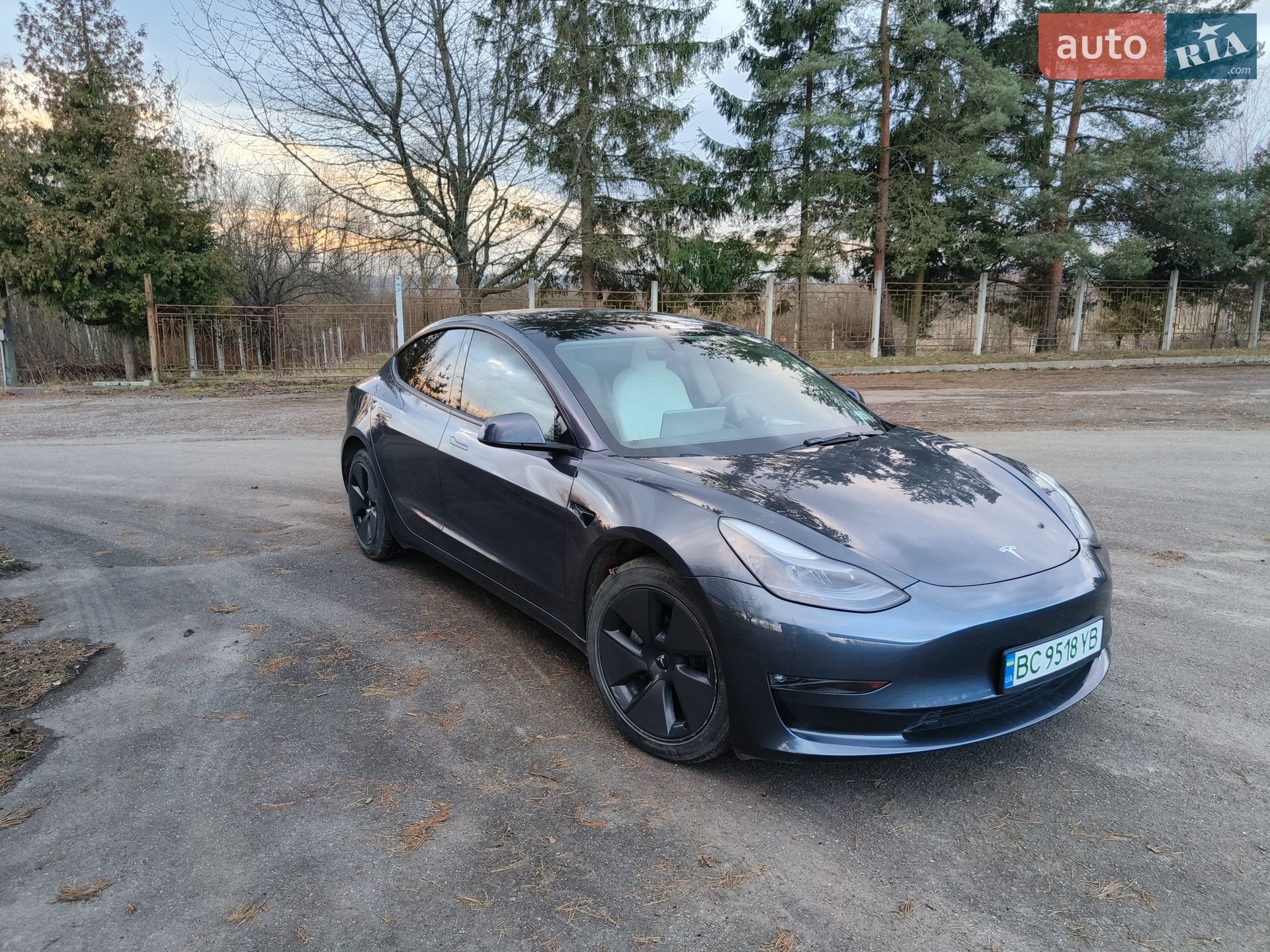 Tesla Model 3 2022 VIN 5YJ3E1EA2PF438259 фото оголошення 19 з 39