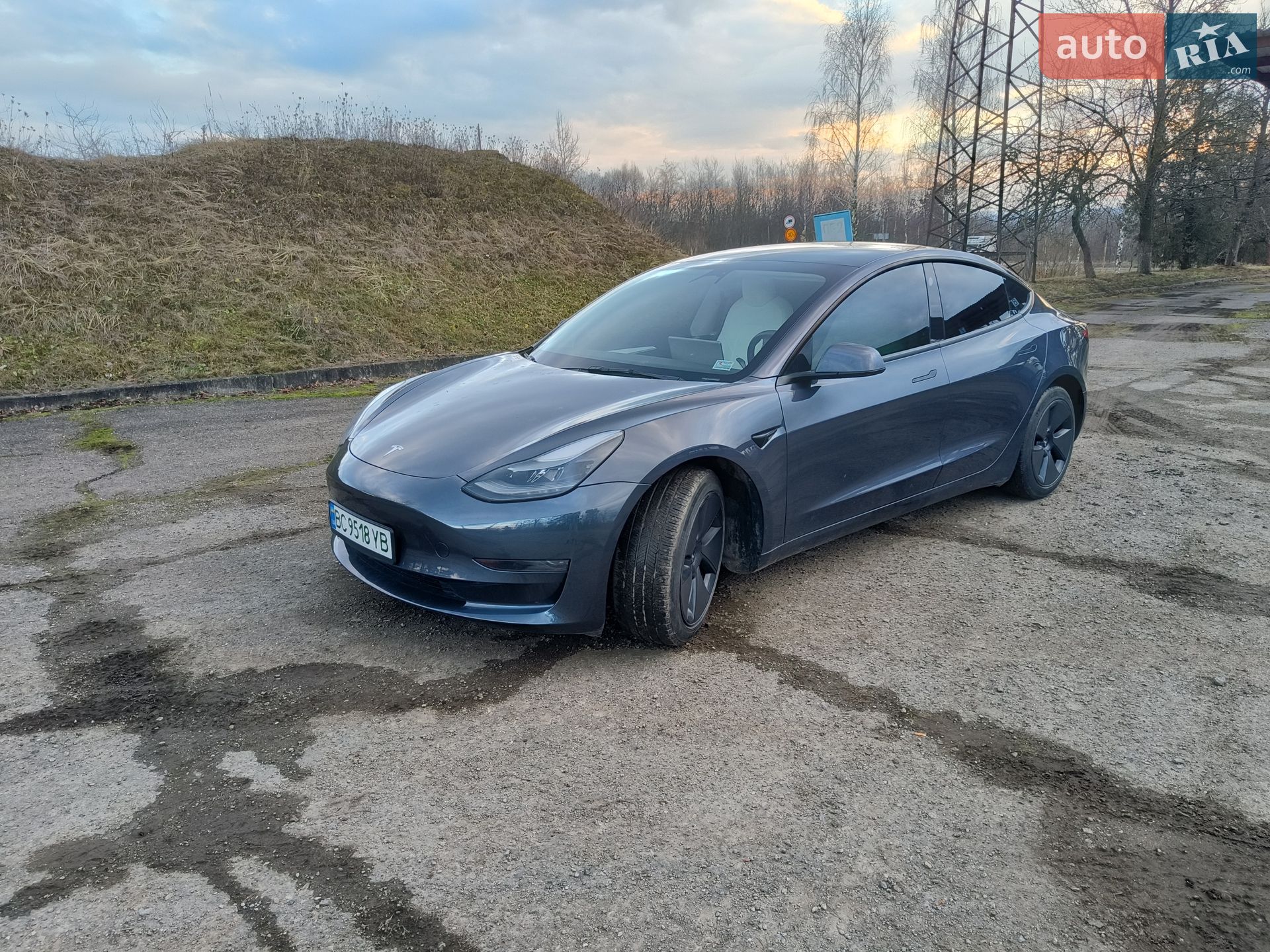 Tesla Model 3 2022 VIN 5YJ3E1EA2PF438259 фото оголошення 32 з 39
