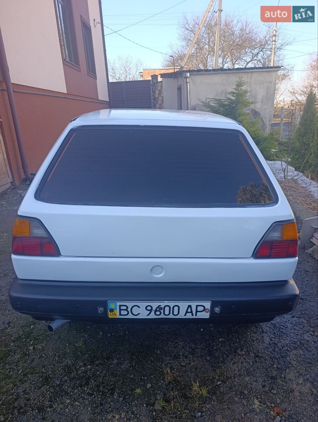 Volkswagen Golf 1986 VIN WVWZZZ19ZGW325976 фото оголошення 2 з 38