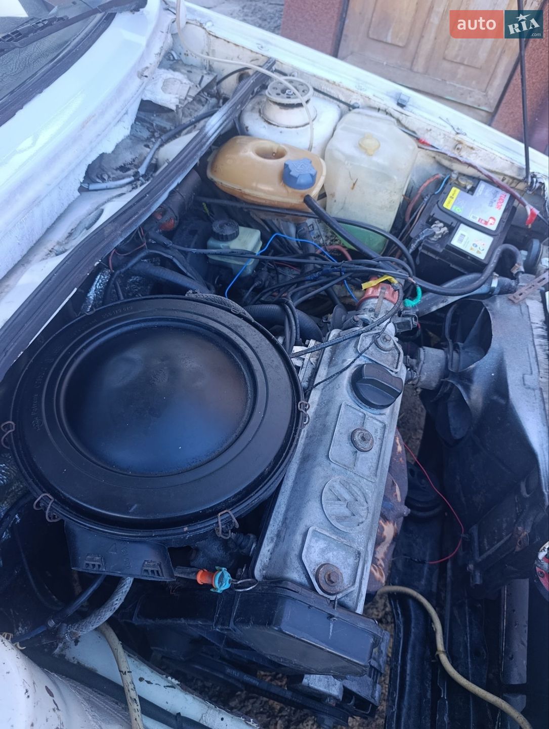 Volkswagen Golf 1986 VIN WVWZZZ19ZGW325976 фото оголошення 17 з 38