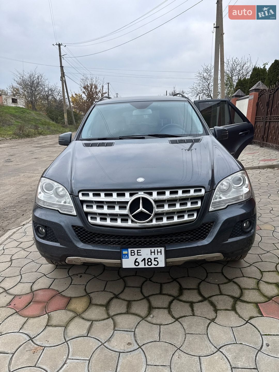 Mercedes-Benz M-Class 2011 VIN 4JGBB2FB8BA735003 фото оголошення 4 з 5