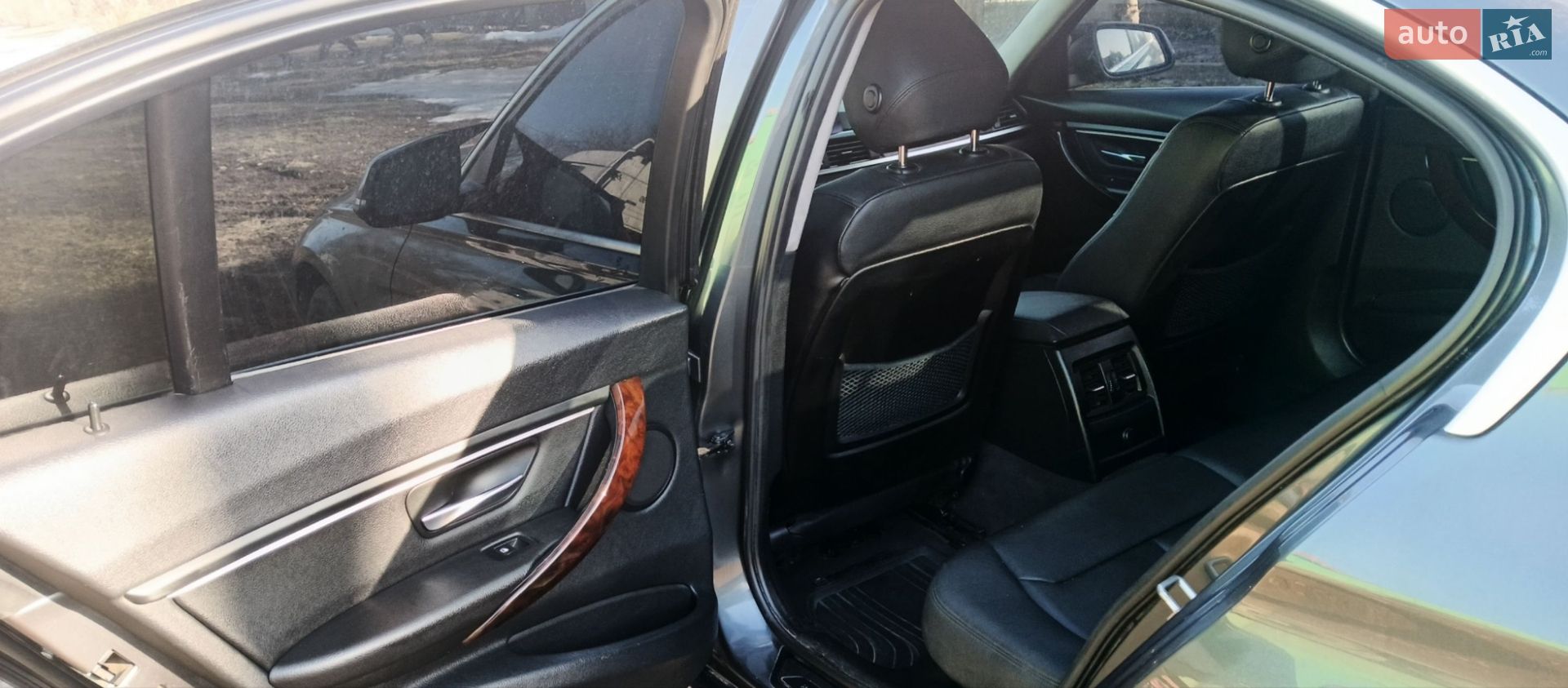 BMW 3 Series 2014 VIN WBA3B3G55FNR86757 фото оголошення 3 з 11