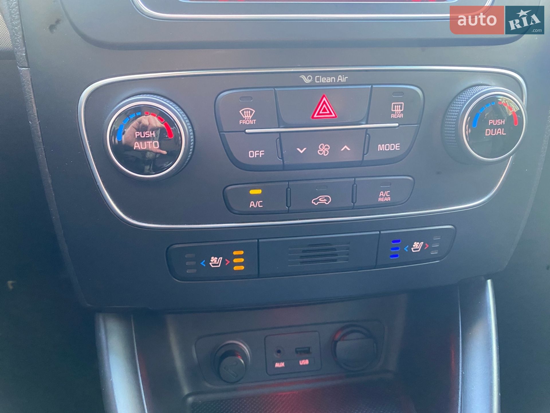 Kia Sorento 2012 VIN KNAKU814DD5361093 фото оголошення 62 з 92