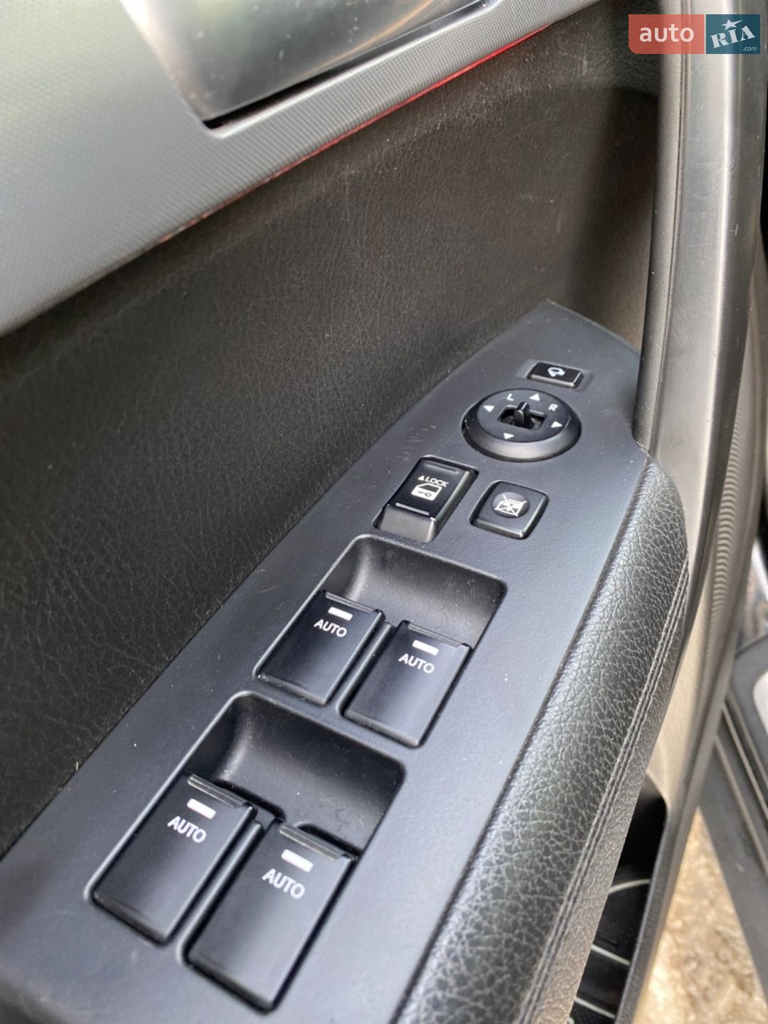 Kia Sorento 2012 VIN KNAKU814DD5361093 фото оголошення 66 з 92