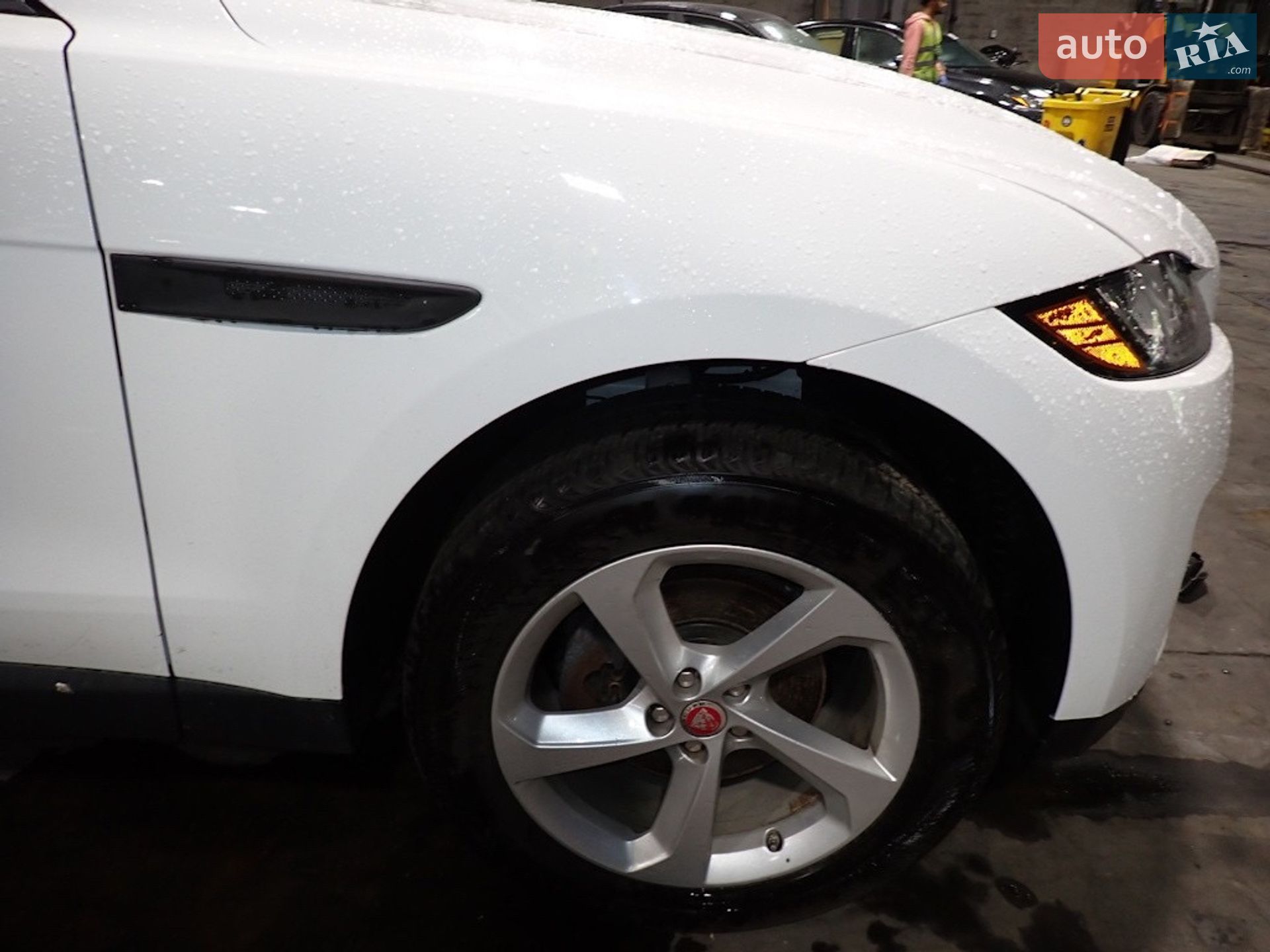 Jaguar F-Pace 2016 VIN SADCJ2BN8HA085484 фото оголошення 9 з 12