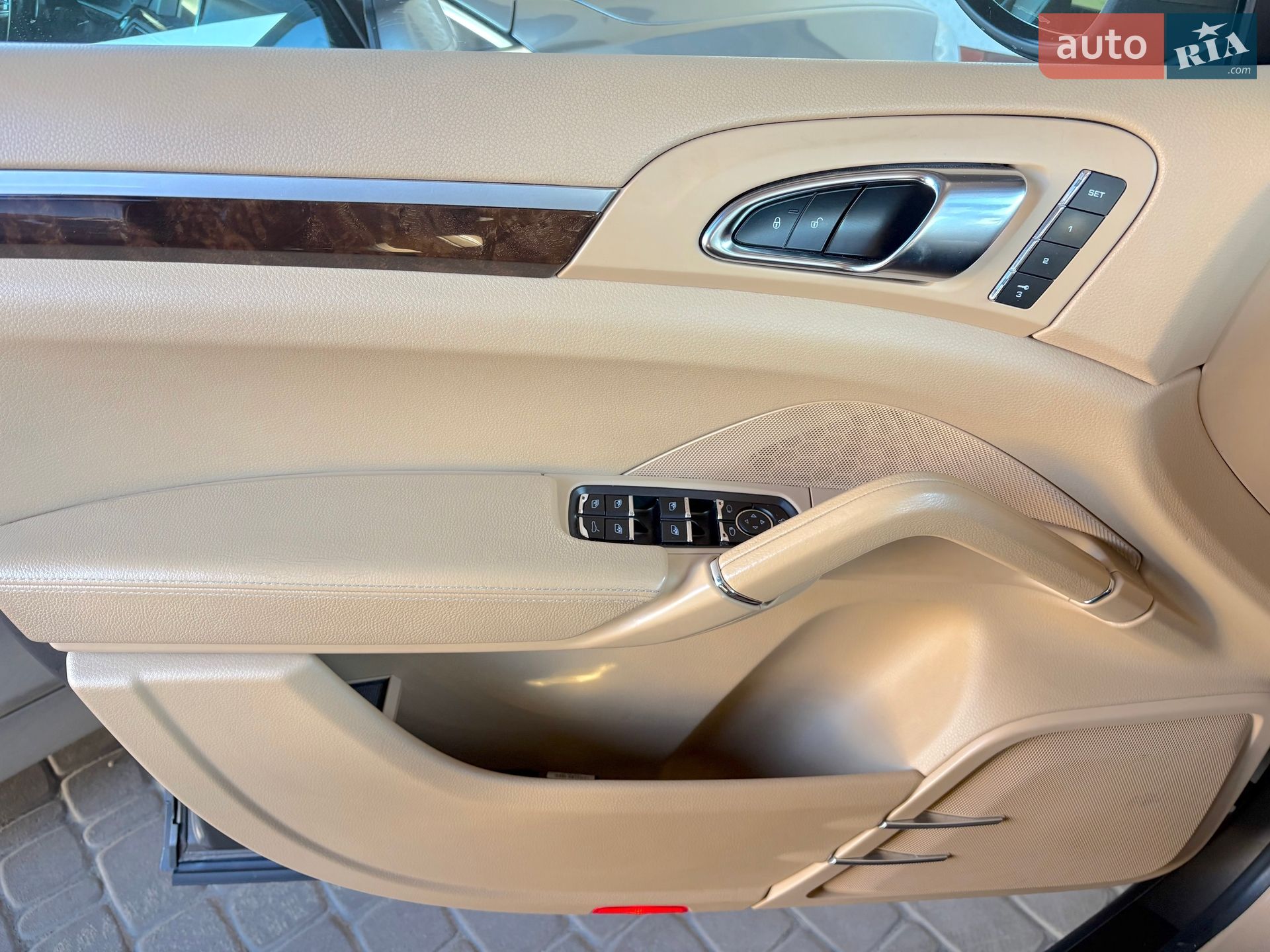 Porsche Cayenne 2014 VIN WP1ZZZ92ZELA04616 фото оголошення 28 з 33