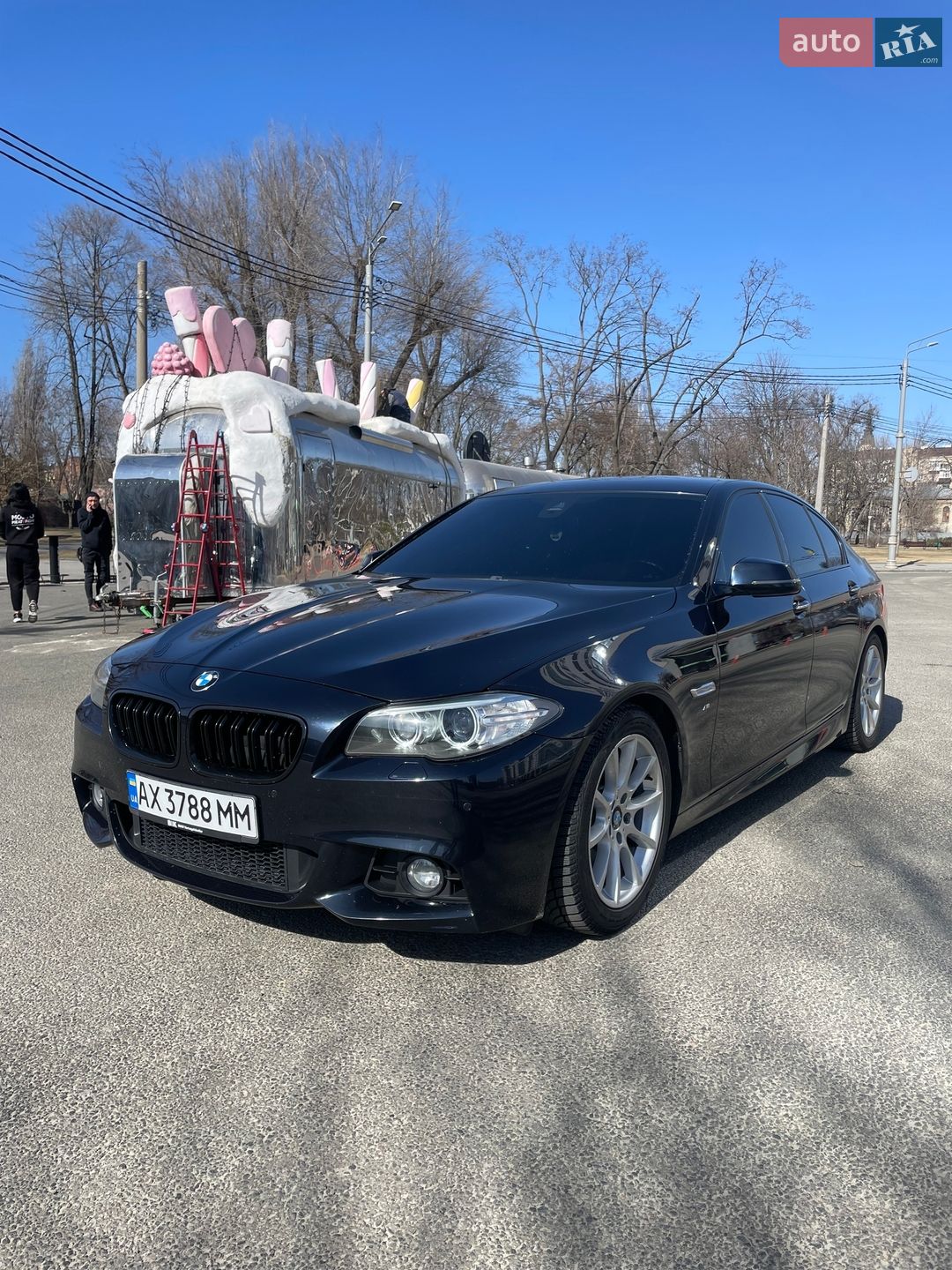 BMW 5 Series 2015 VIN WBA5D51010D873848 фото оголошення 2 з 13